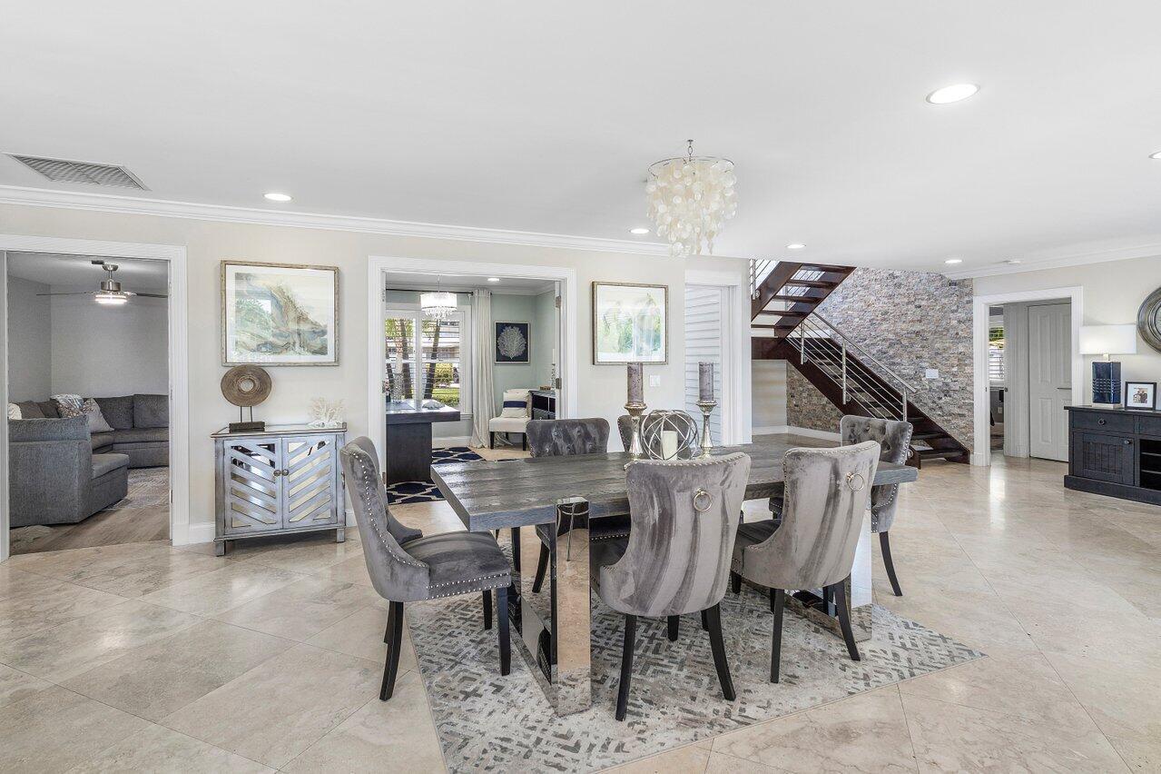 910 Jasmine Drive