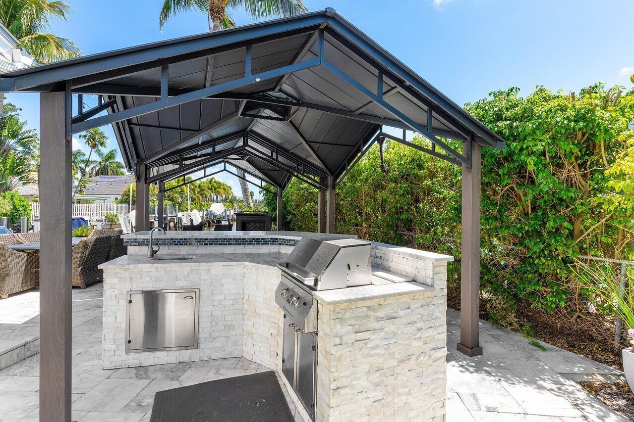 910 Jasmine Drive
