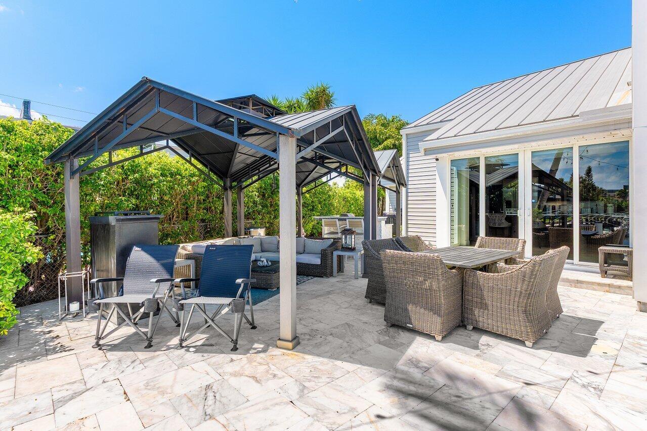 910 Jasmine Drive