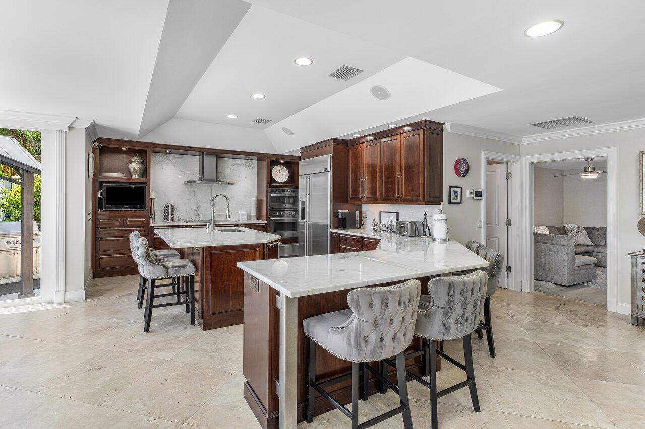 910 Jasmine Drive