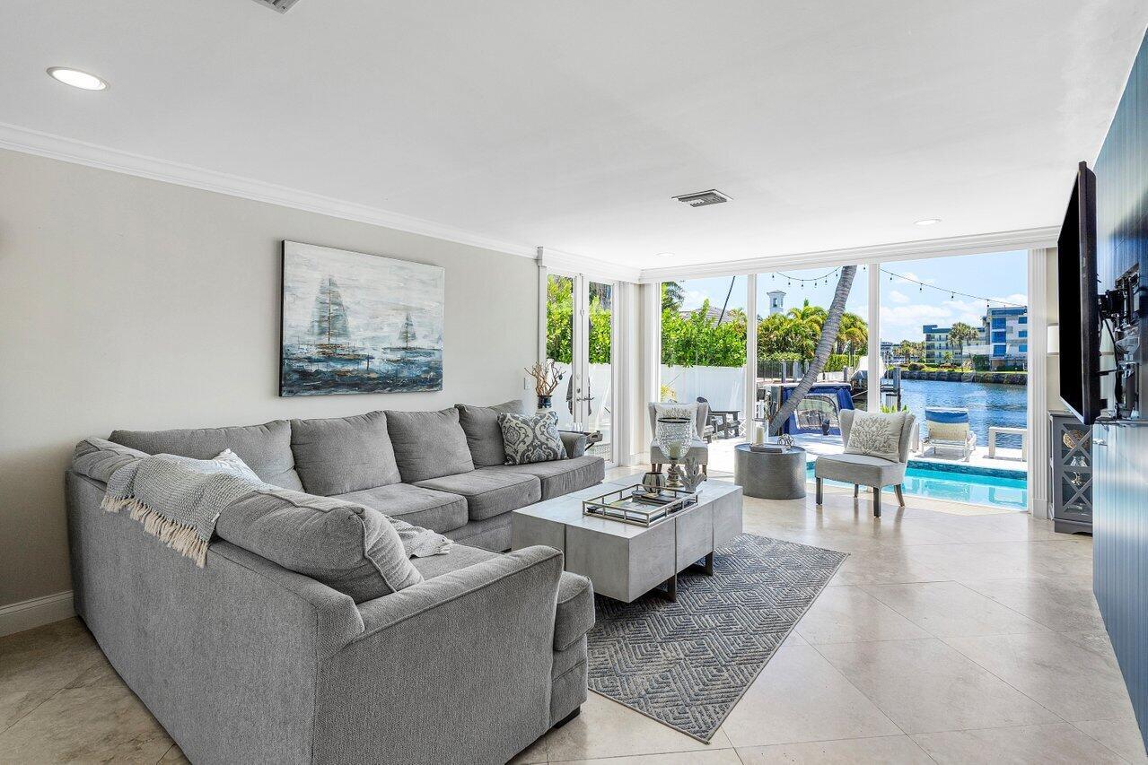 910 Jasmine Drive