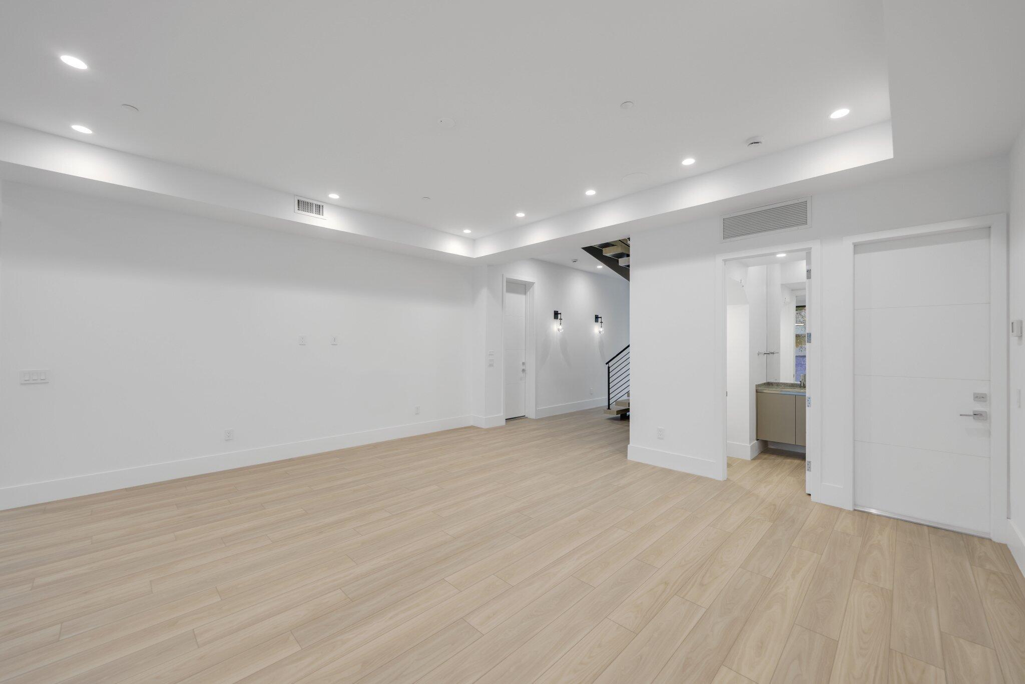 408 SE 2nd Street