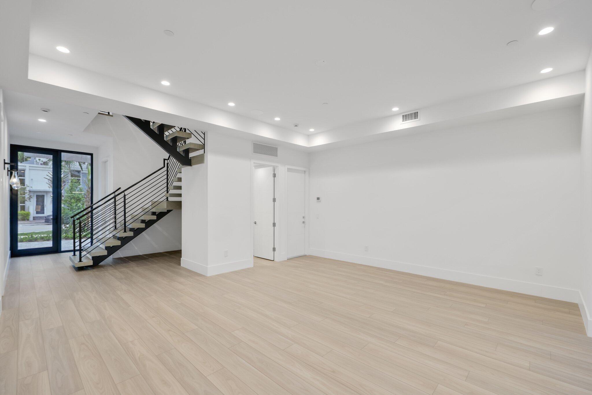 408 SE 2nd Street