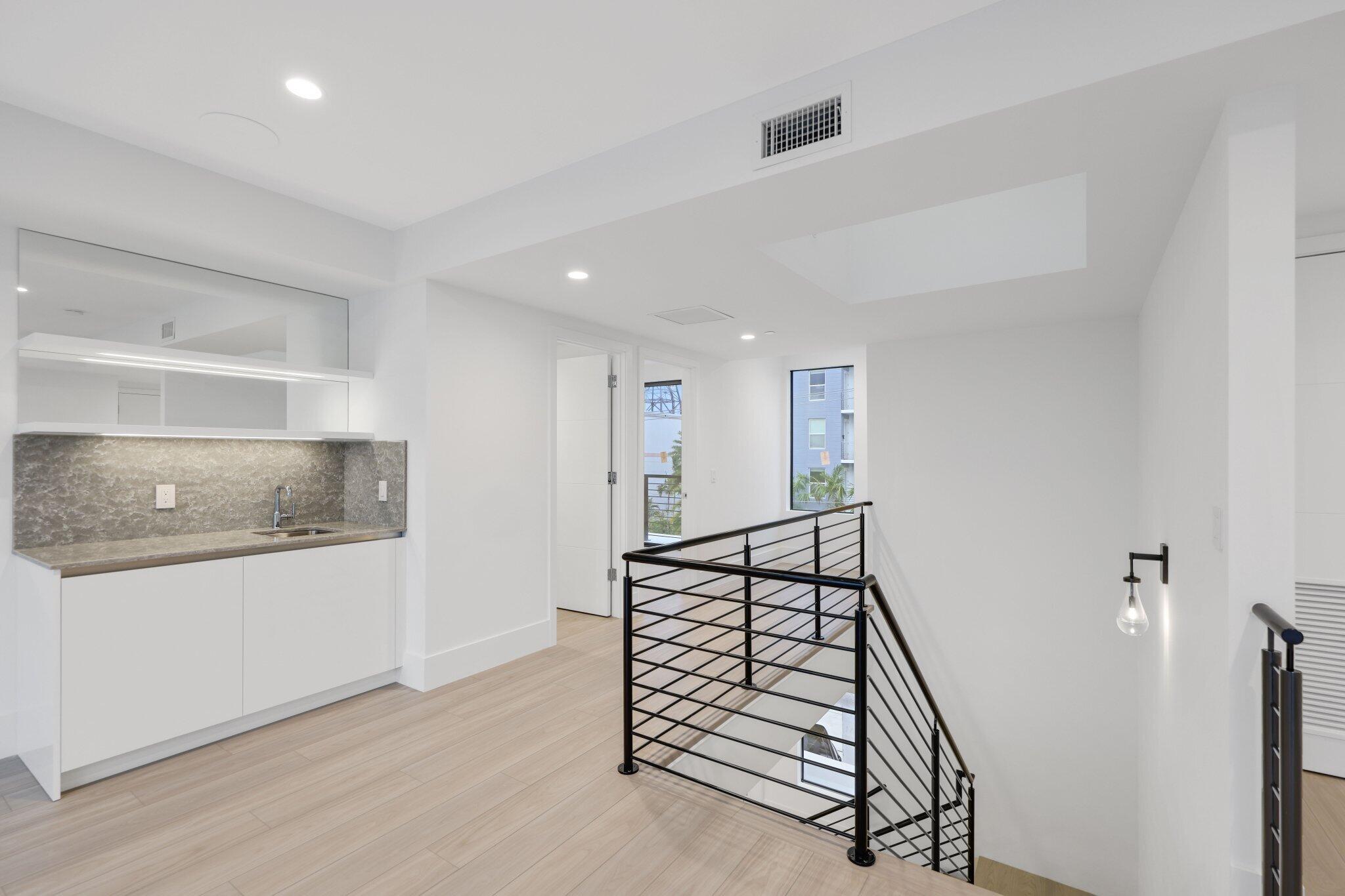 408 SE 2nd Street