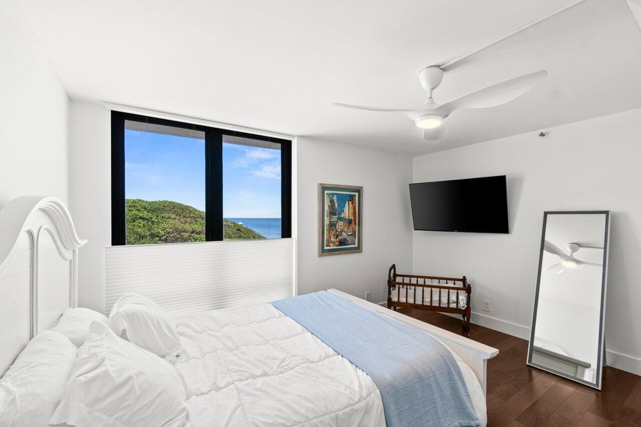 250 S Ocean Boulevard 2h