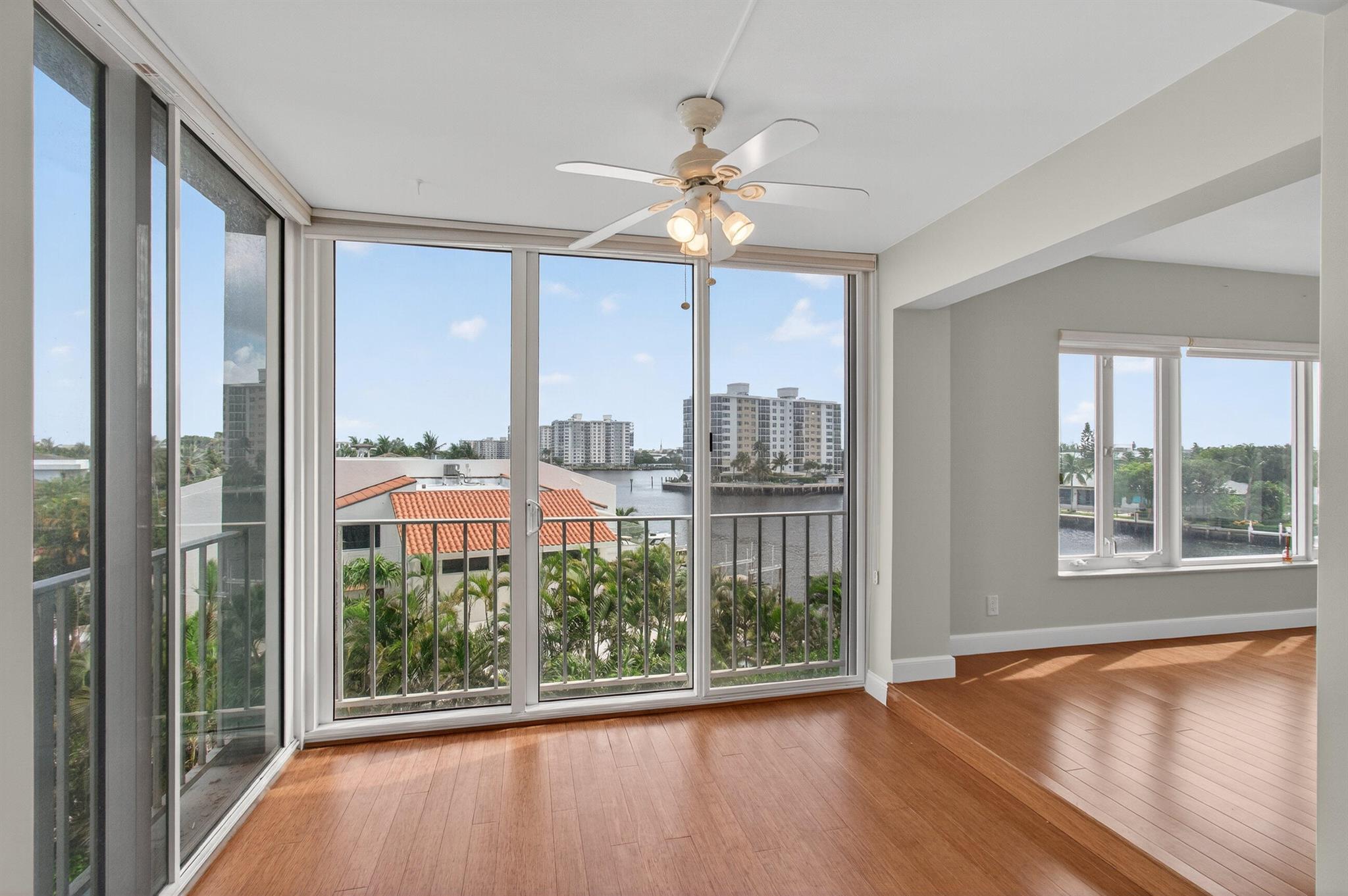 555 SE 6th Avenue 4g