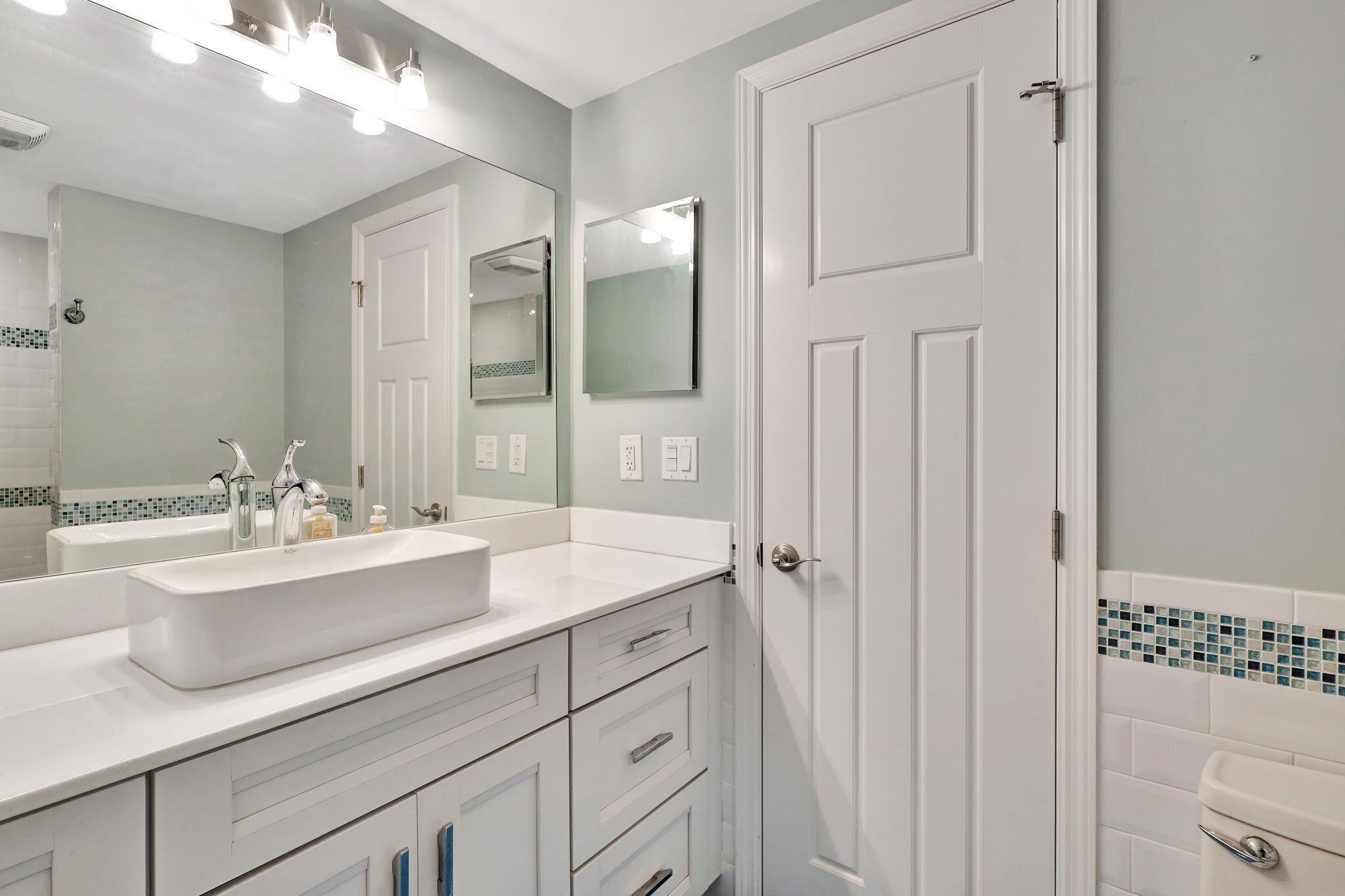 555 SE 6th Avenue 4g