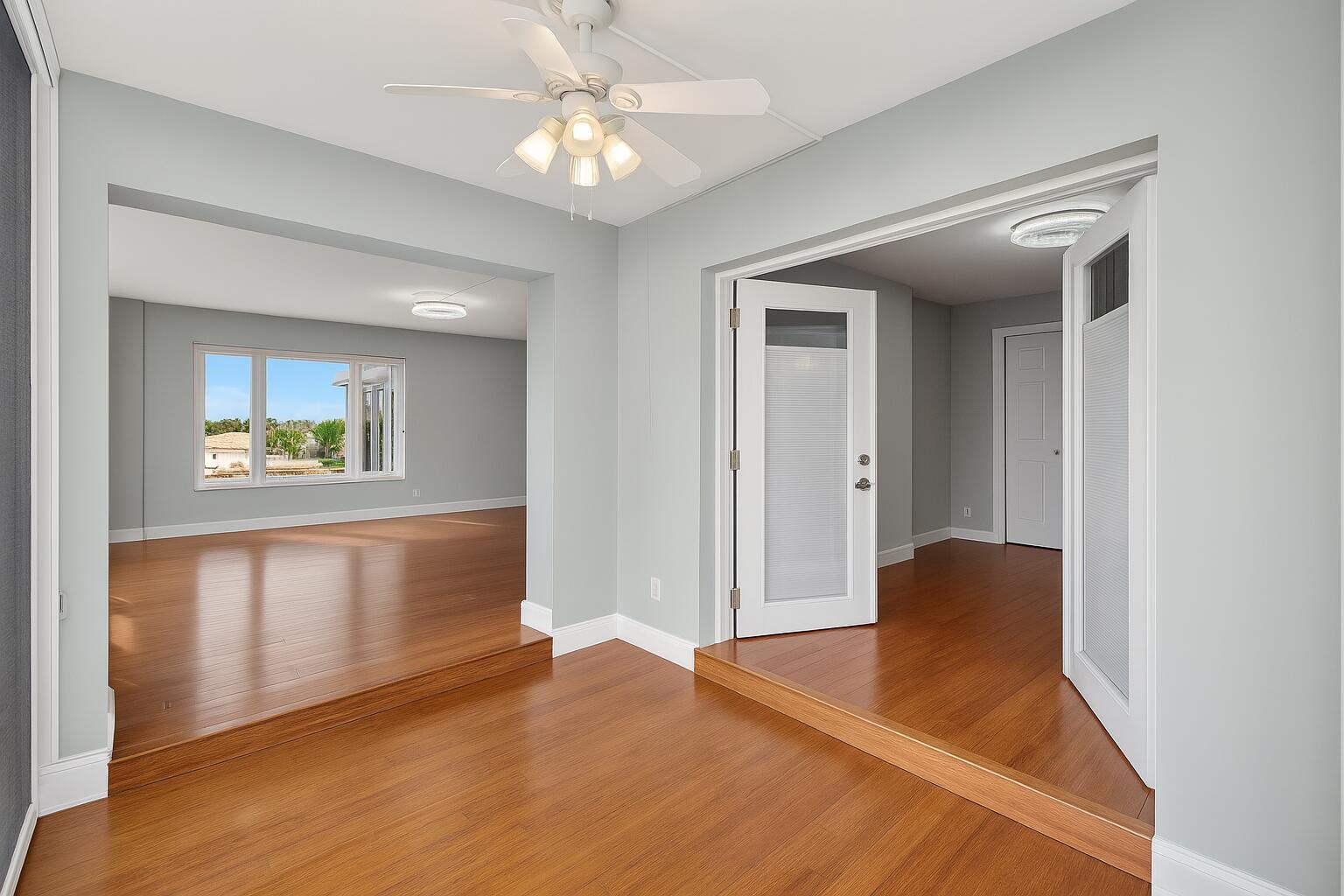 555 SE 6th Avenue 4g