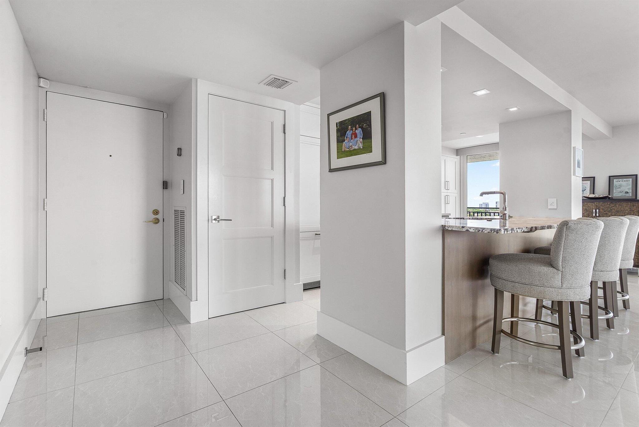 3912 S Ocean Boulevard 709