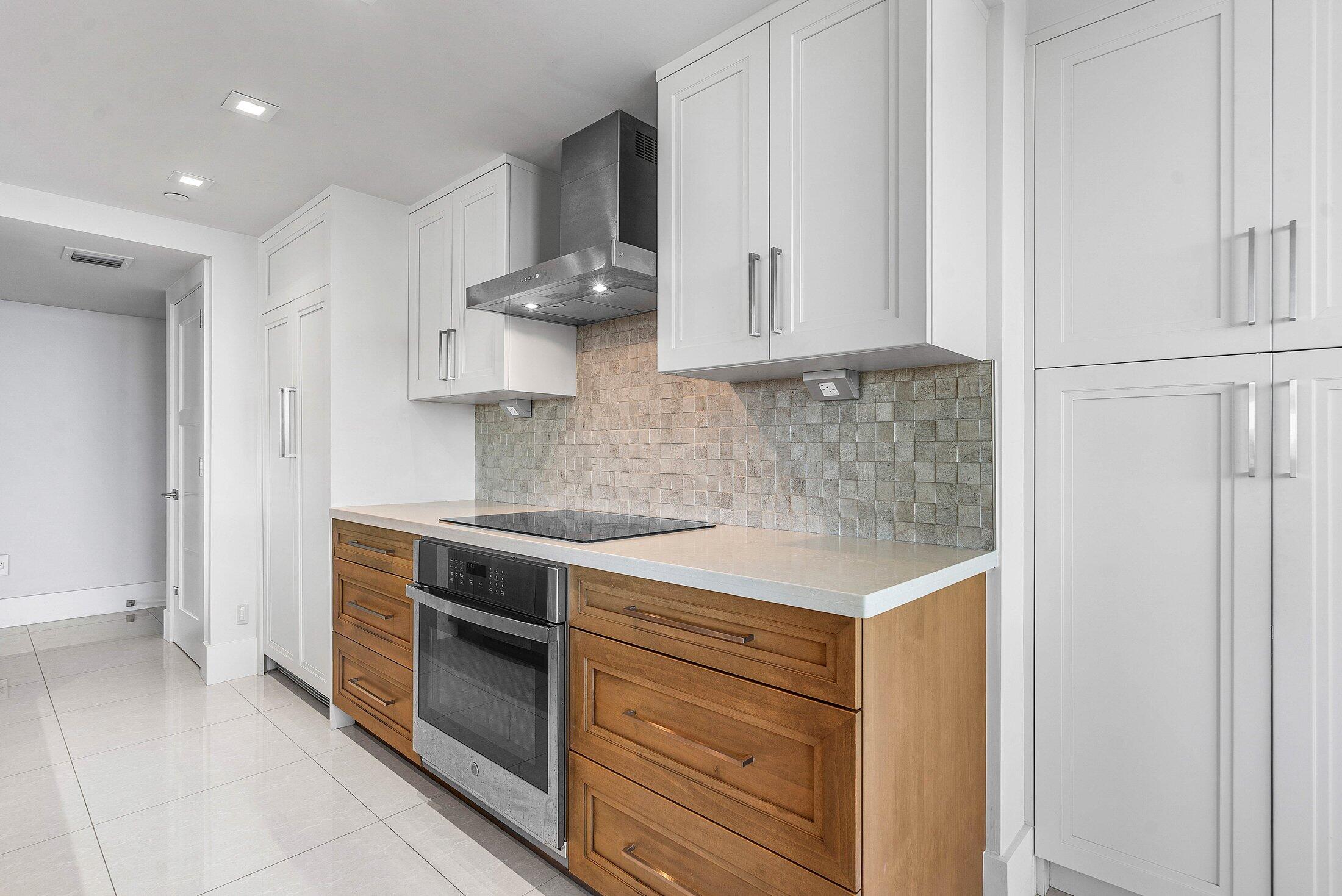 3912 S Ocean Boulevard 709