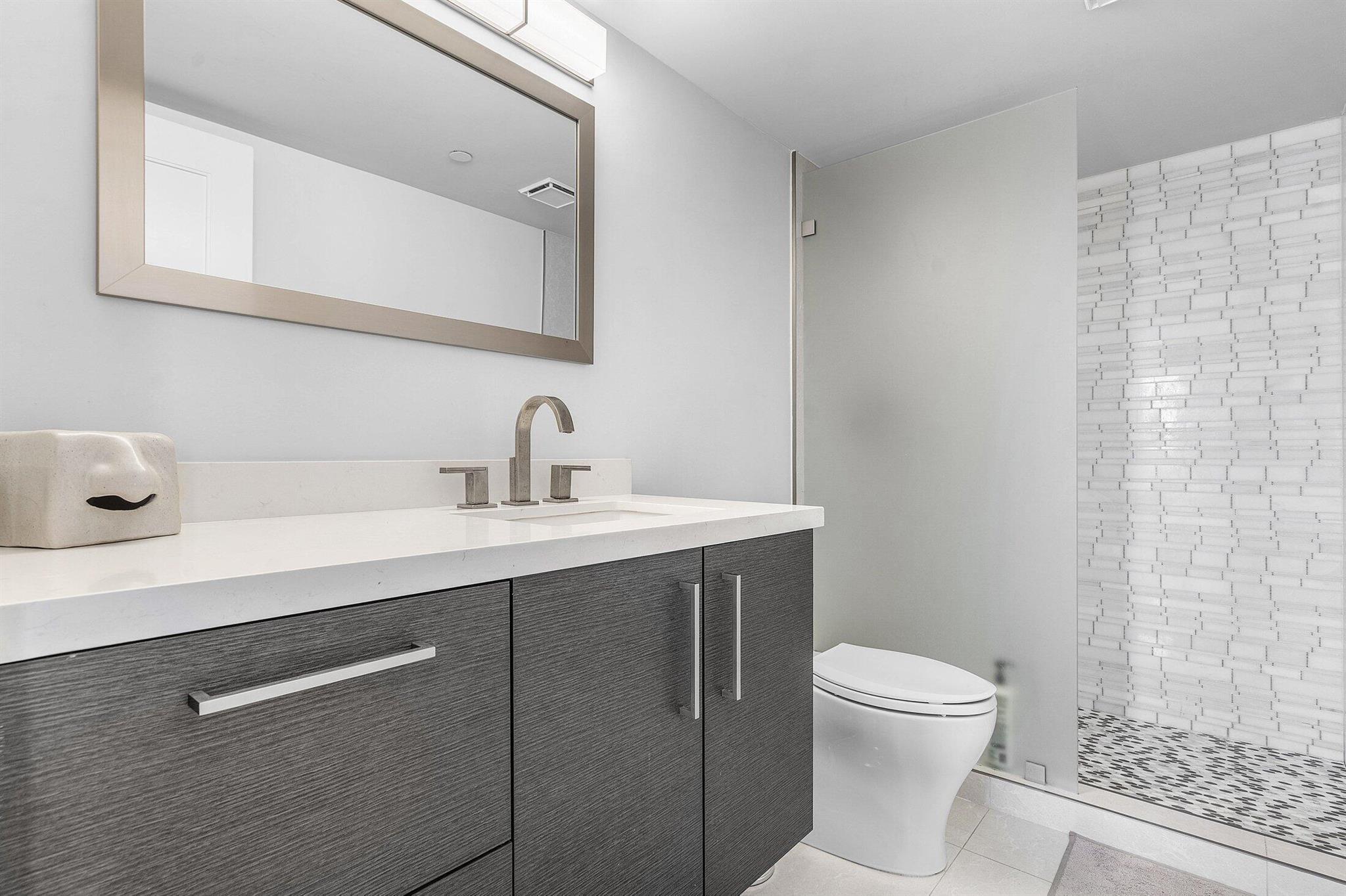 3912 S Ocean Boulevard 709