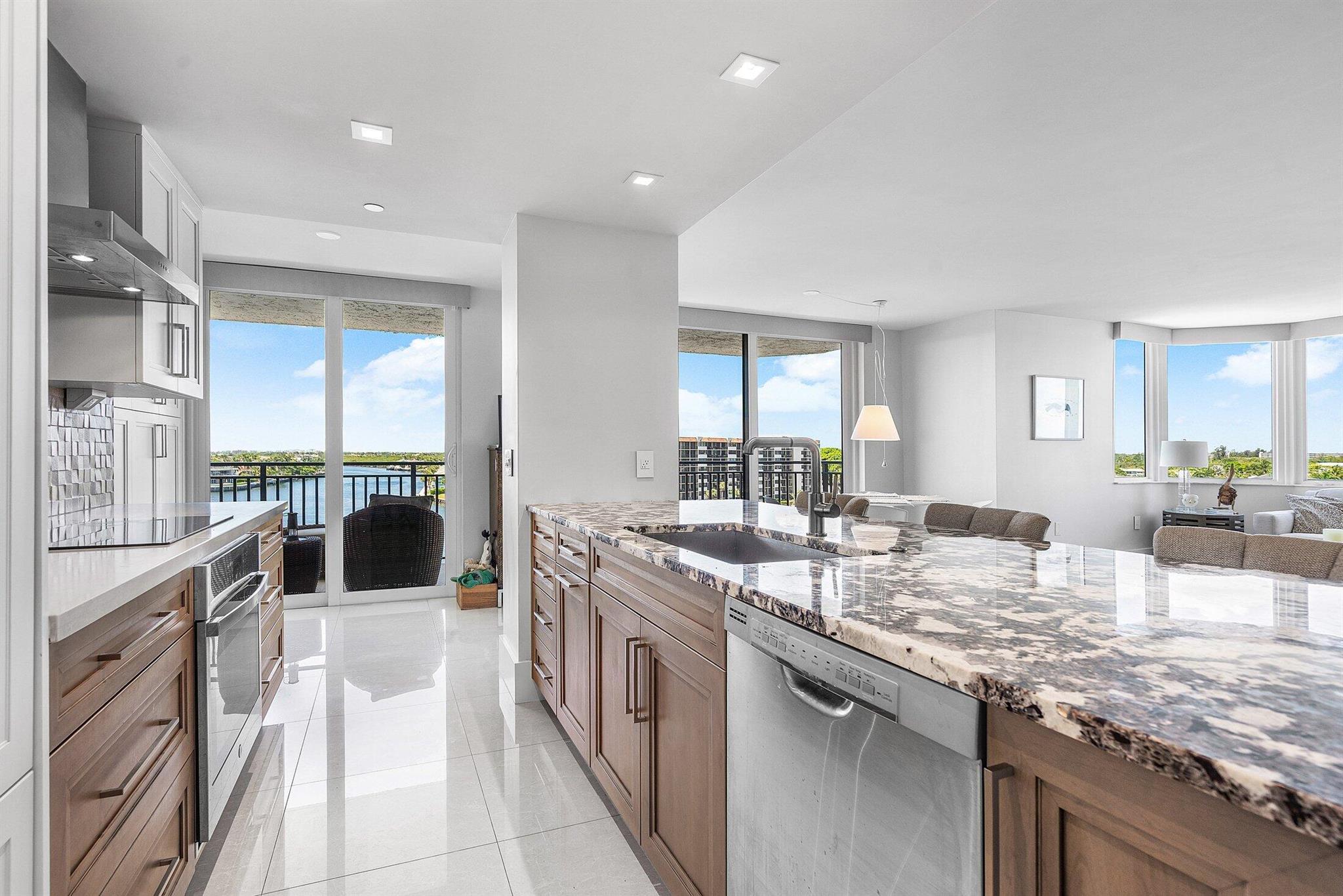 3912 S Ocean Boulevard 709