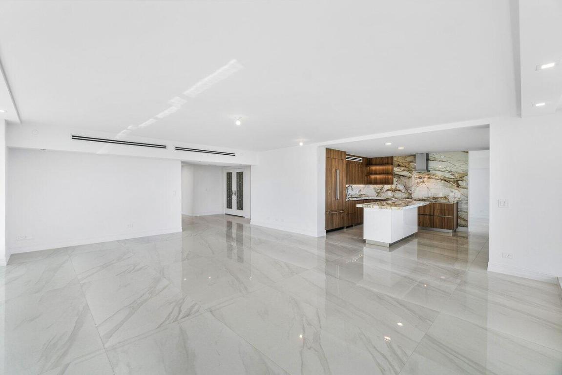 3505 S Ocean Boulevard 4s