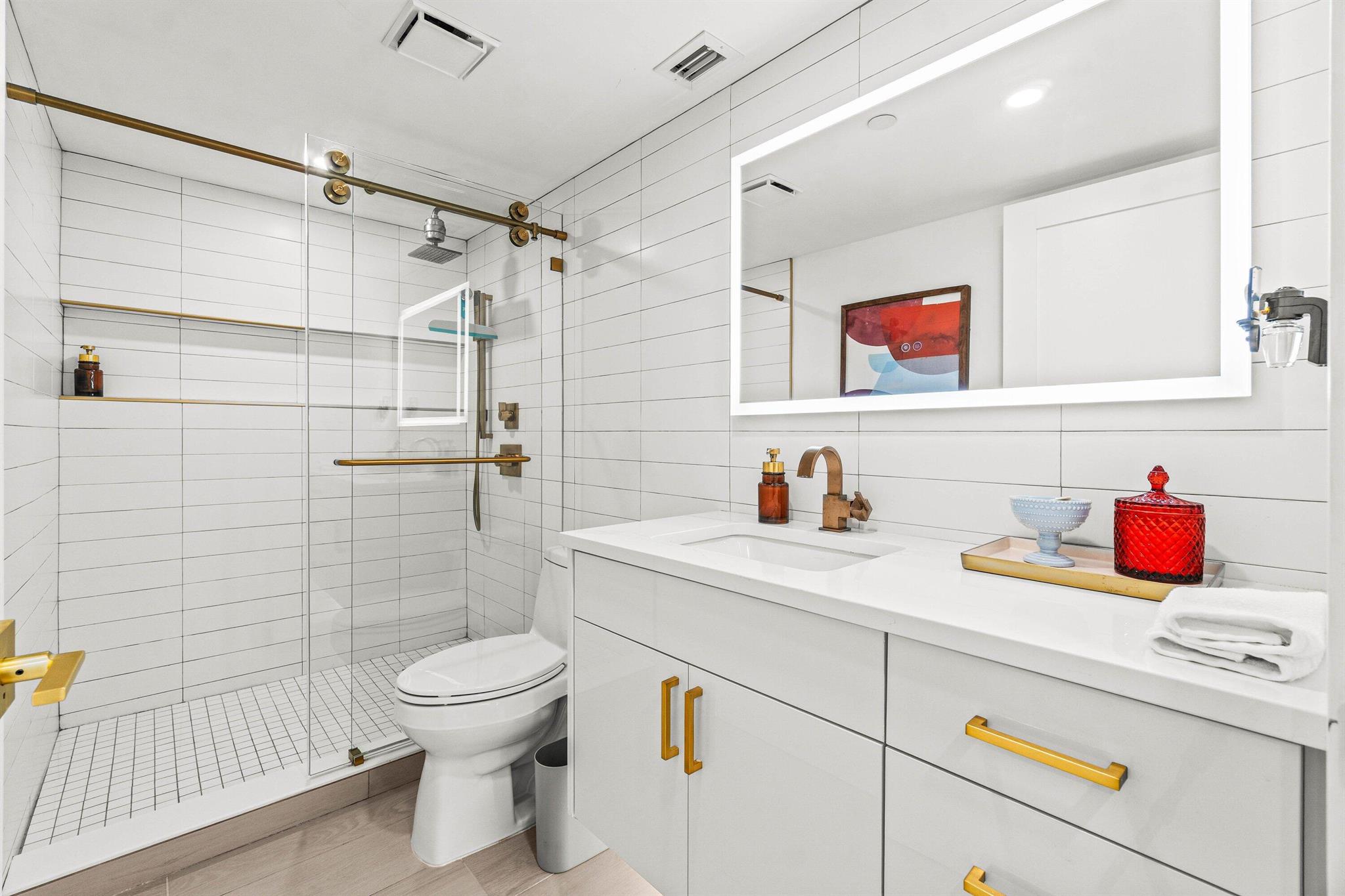 3912 S Ocean Boulevard 704