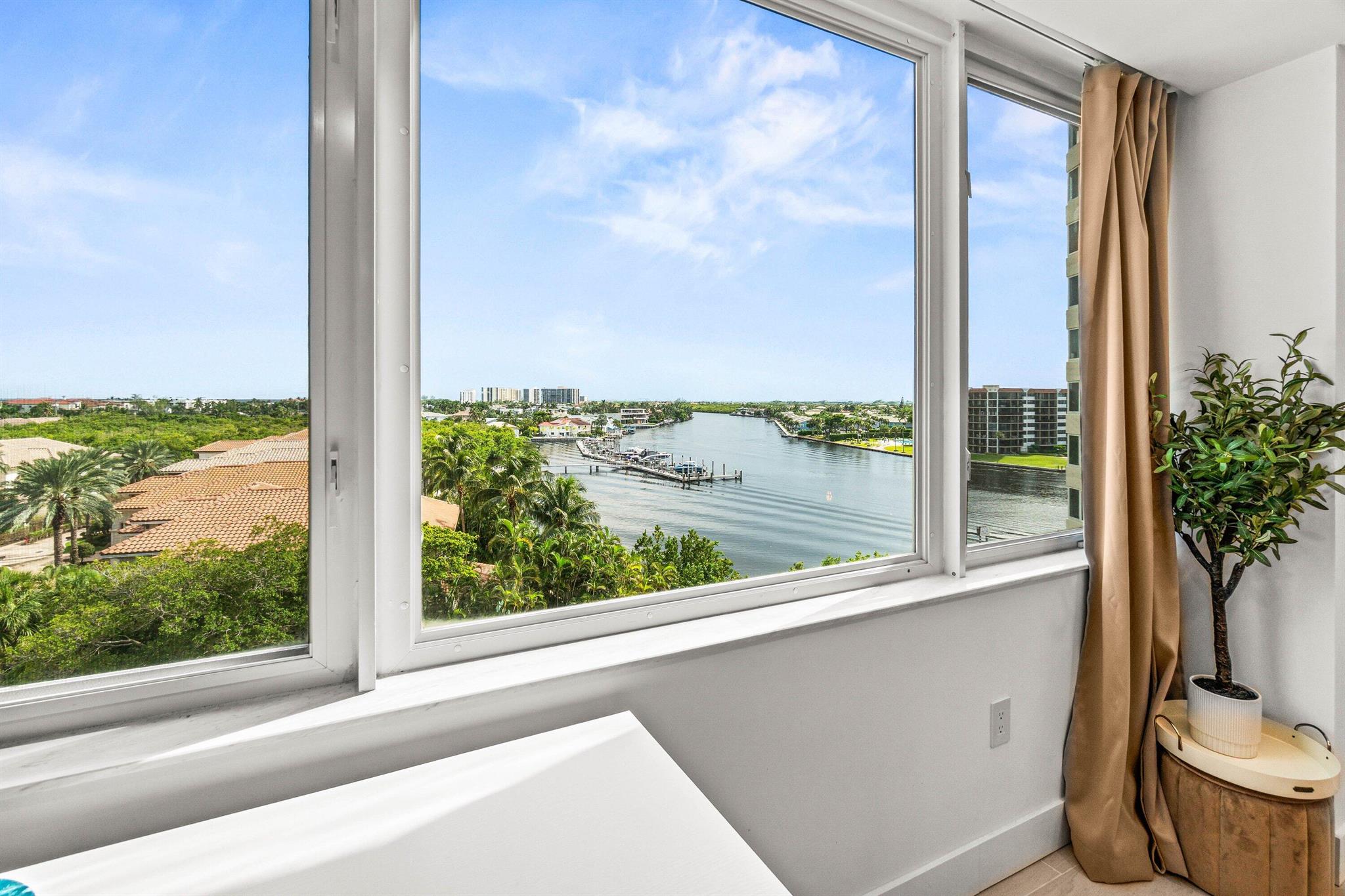 3912 S Ocean Boulevard 704