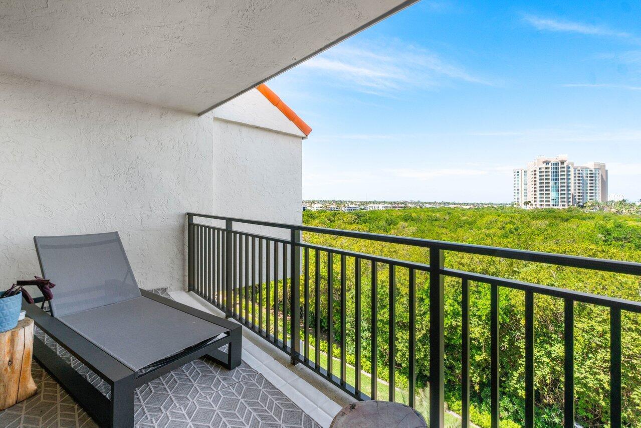 3908 S Ocean Boulevard 563