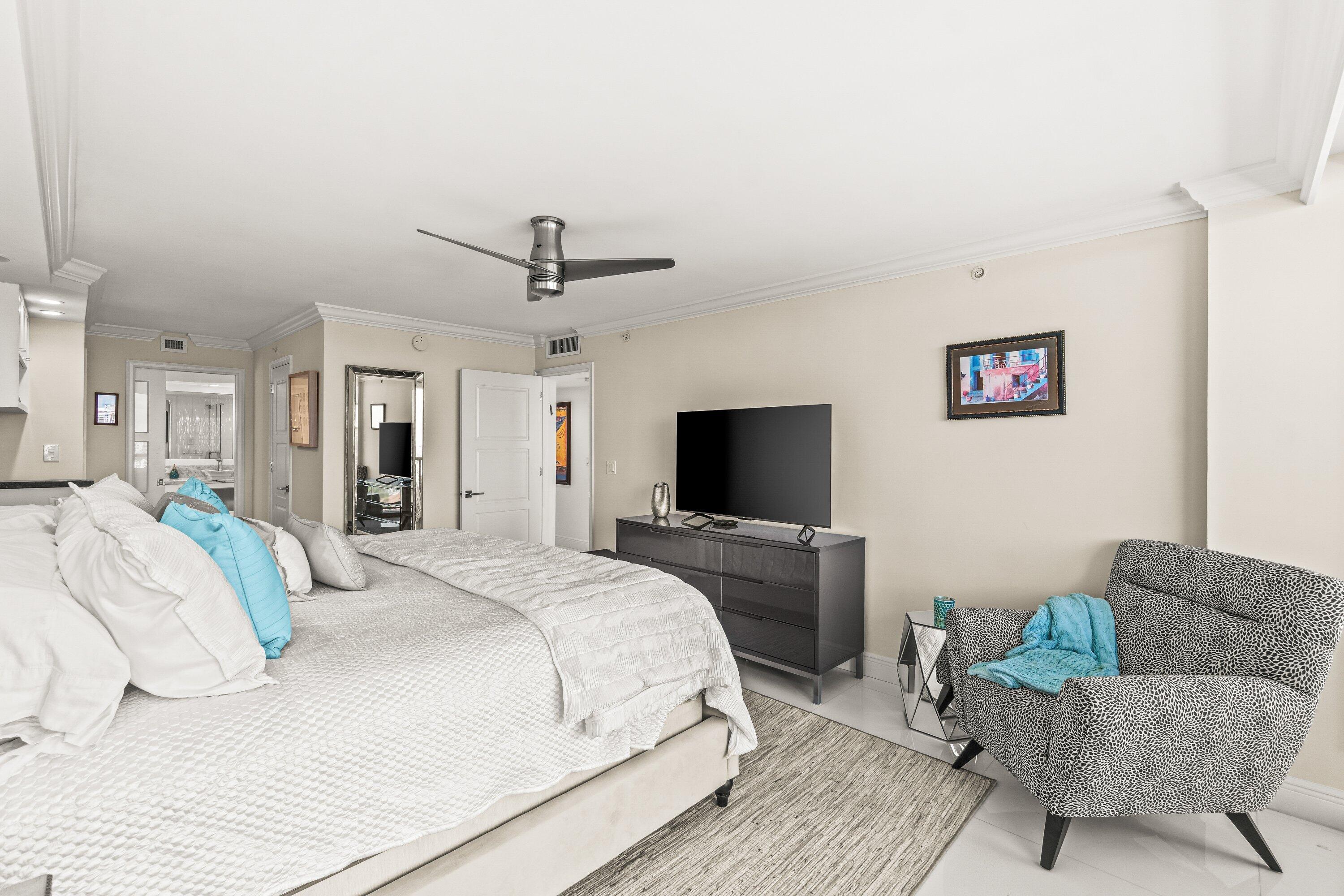 250 S Ocean Boulevard 11d