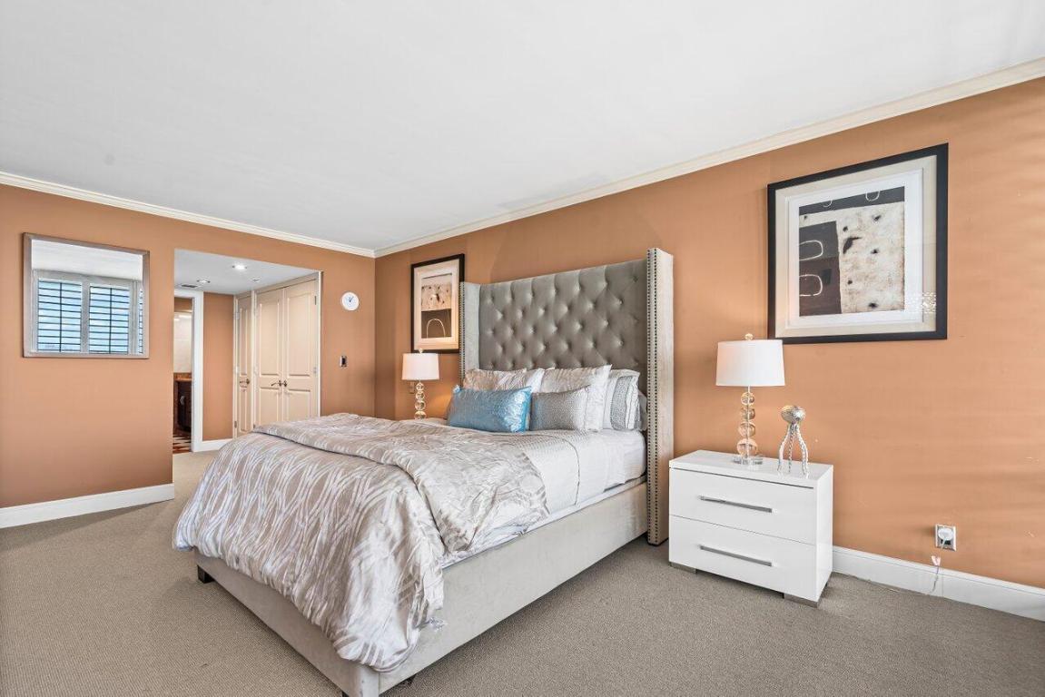 250 S Ocean Boulevard 11c