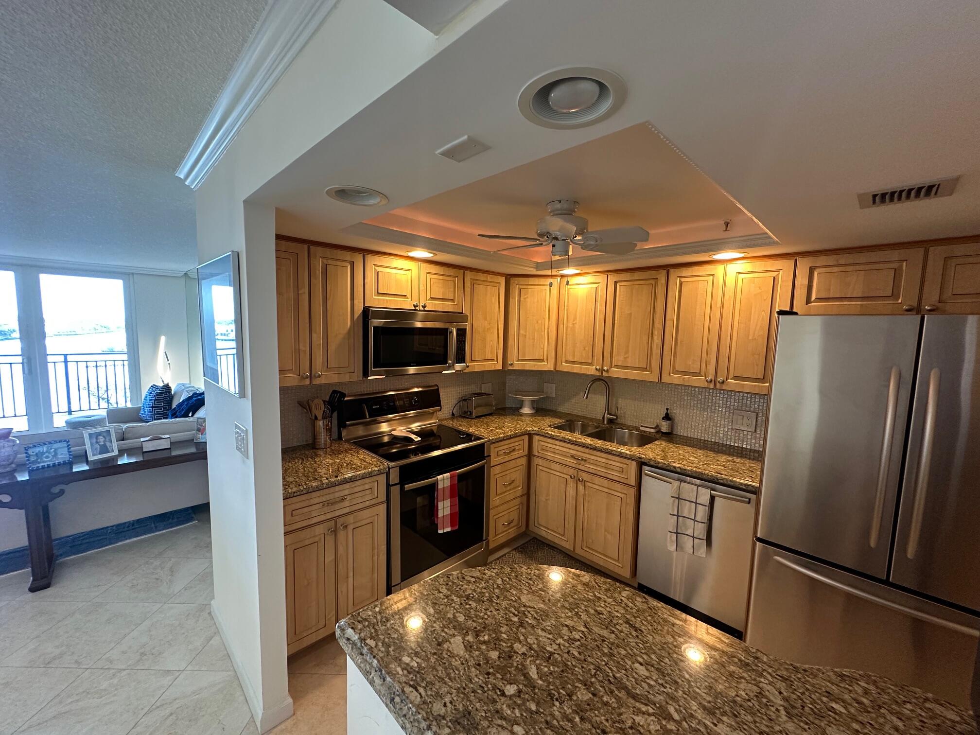 3912 S Ocean Boulevard 603