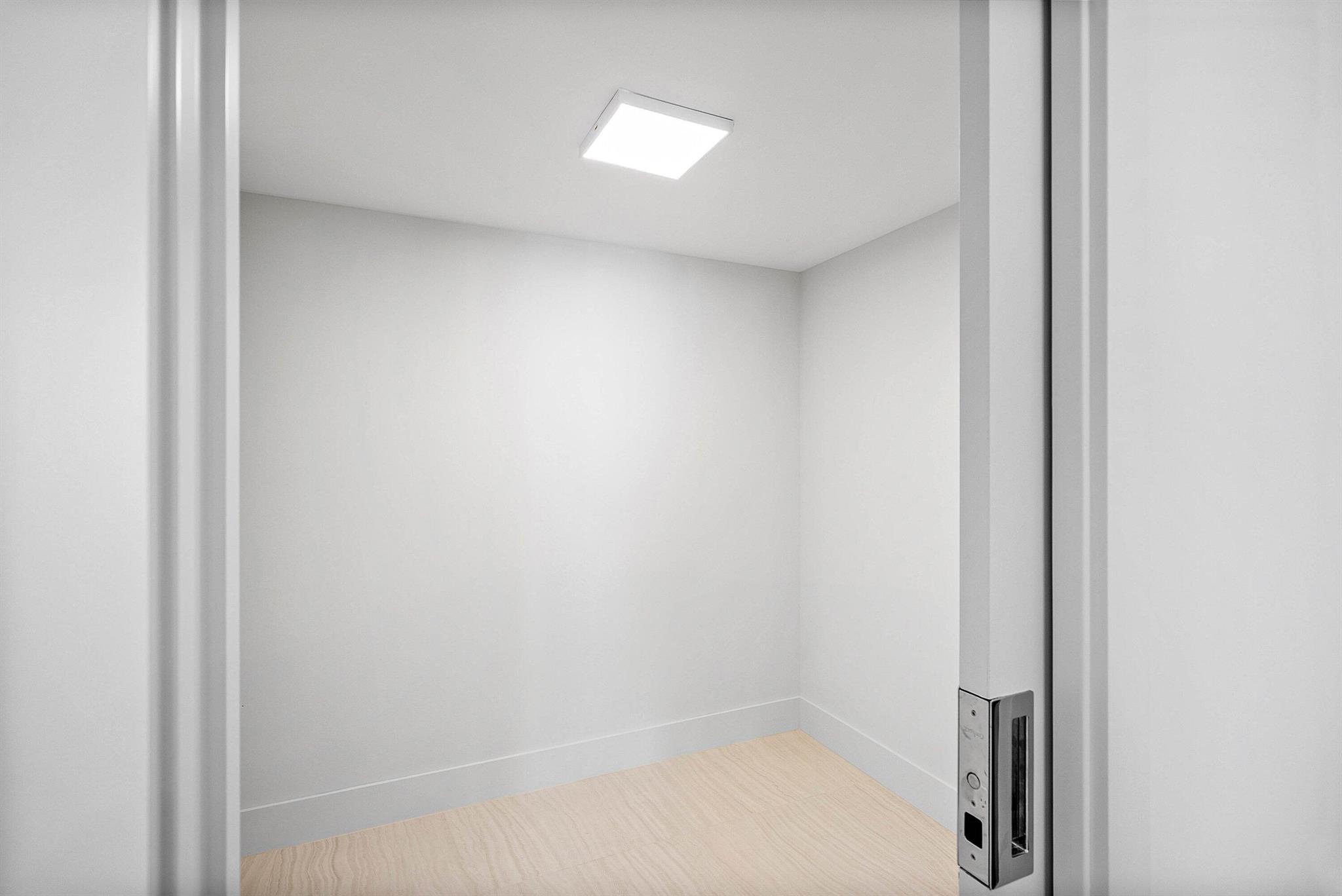 550 S Ocean Boulevard 1001 & 1003