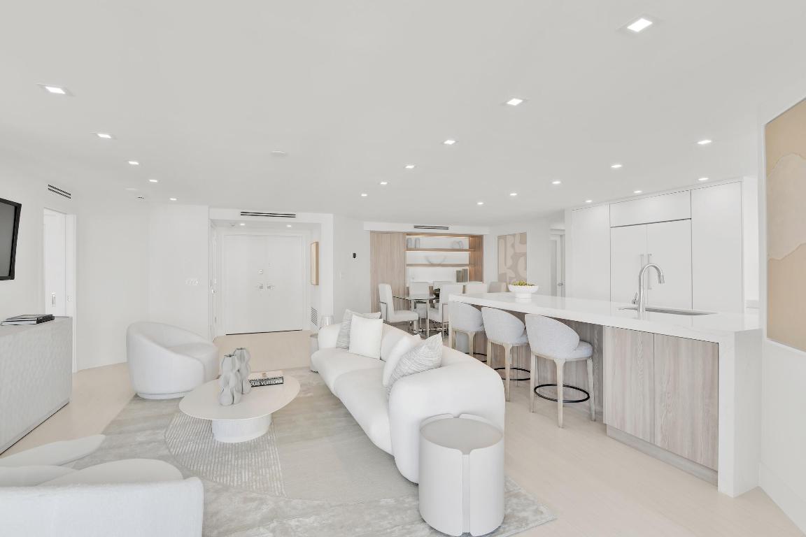 550 S Ocean Boulevard 1001