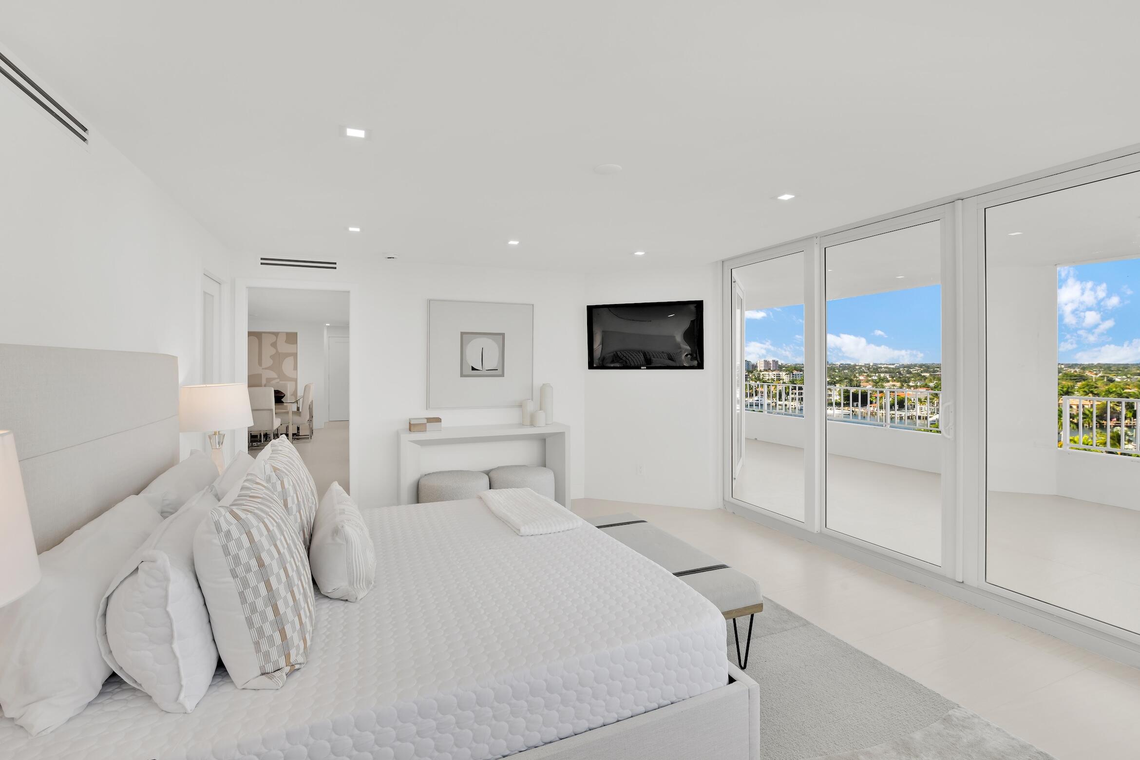 550 S Ocean Boulevard 1001