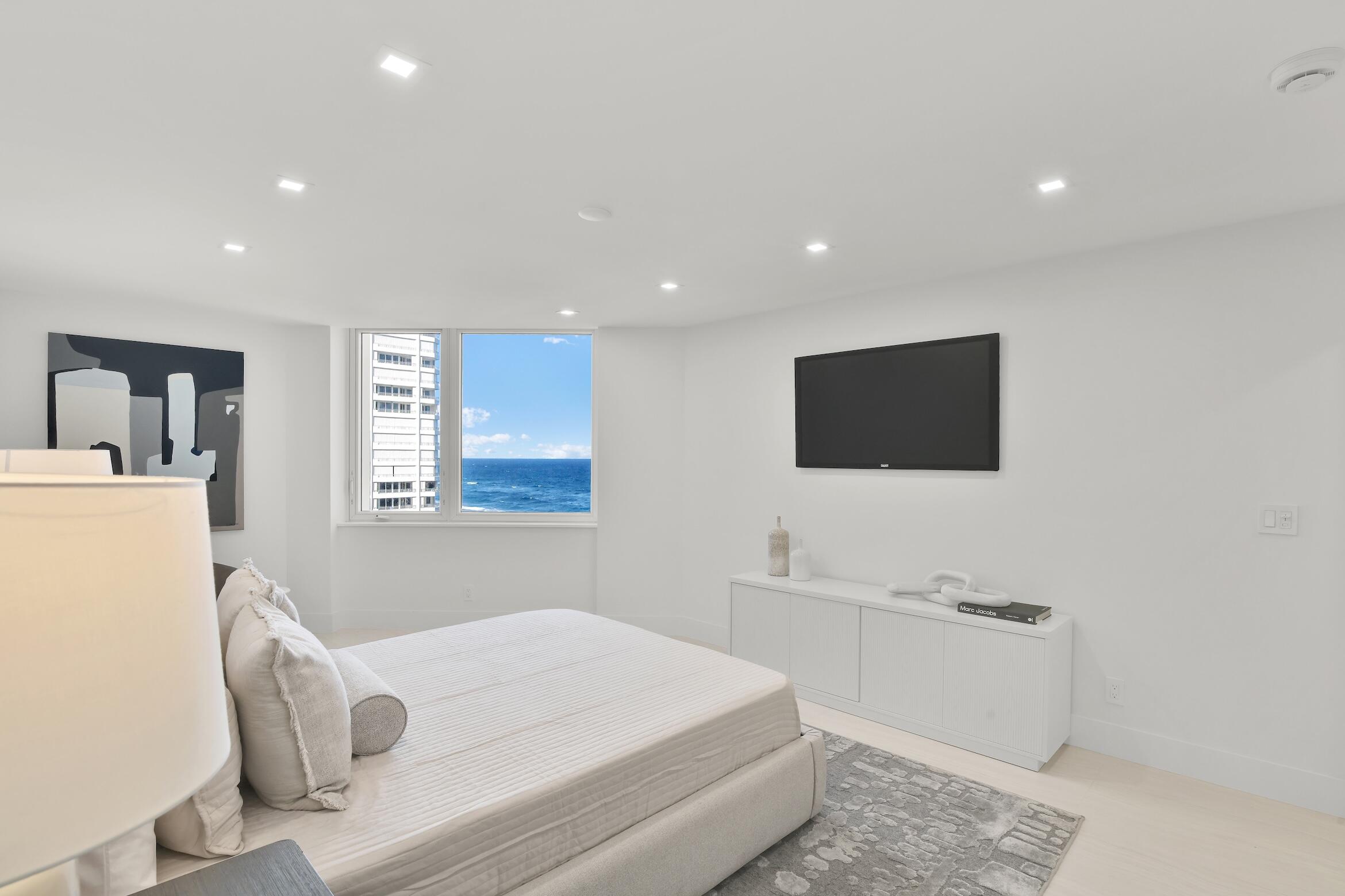 550 S Ocean Boulevard 1001