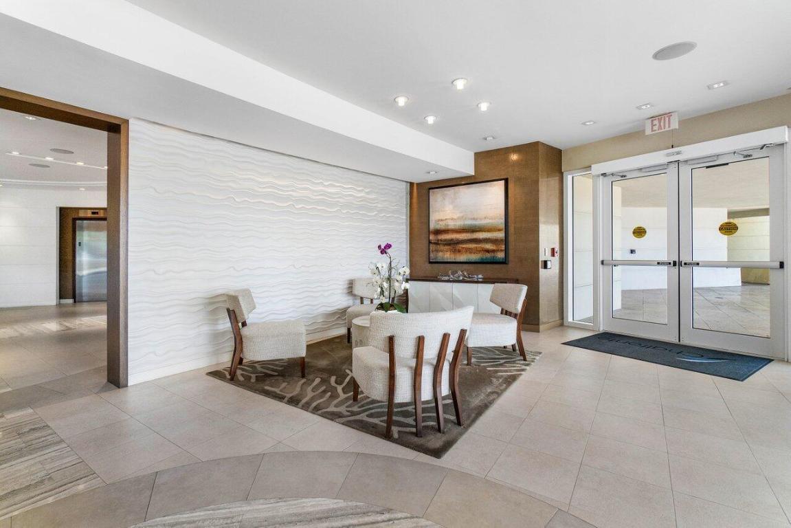 550 S Ocean Boulevard 1001