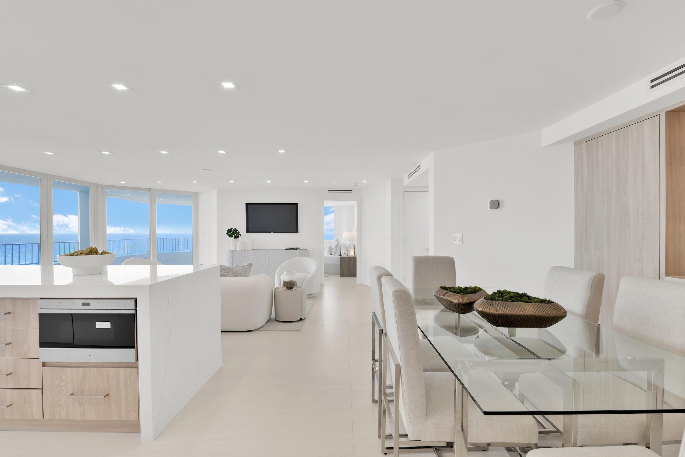 550 S Ocean Boulevard 1001