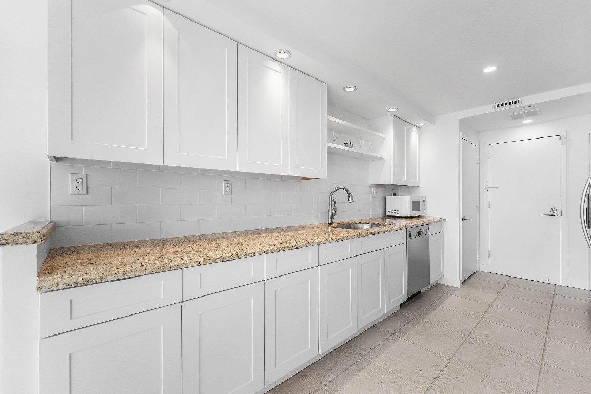 250 S Ocean Boulevard 4f