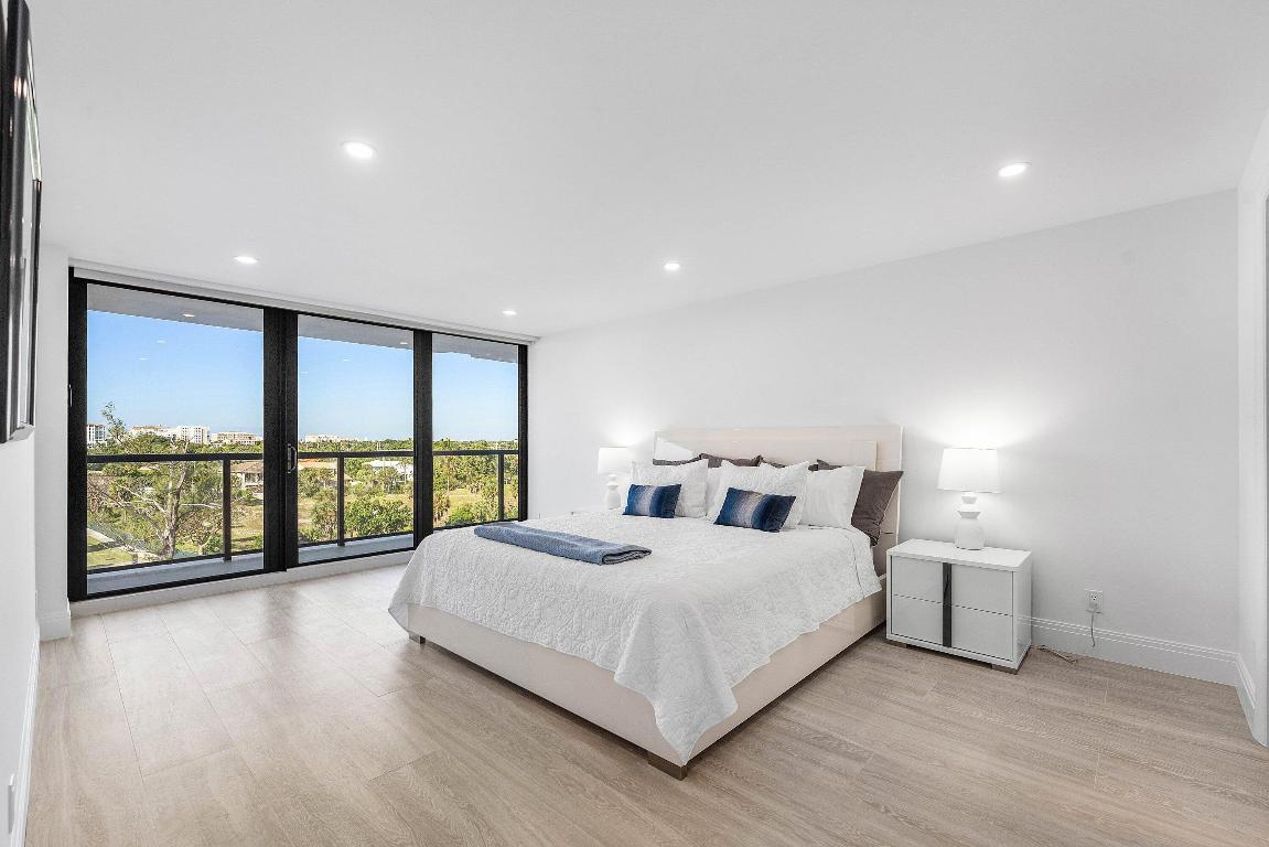 250 S Ocean Boulevard 4f