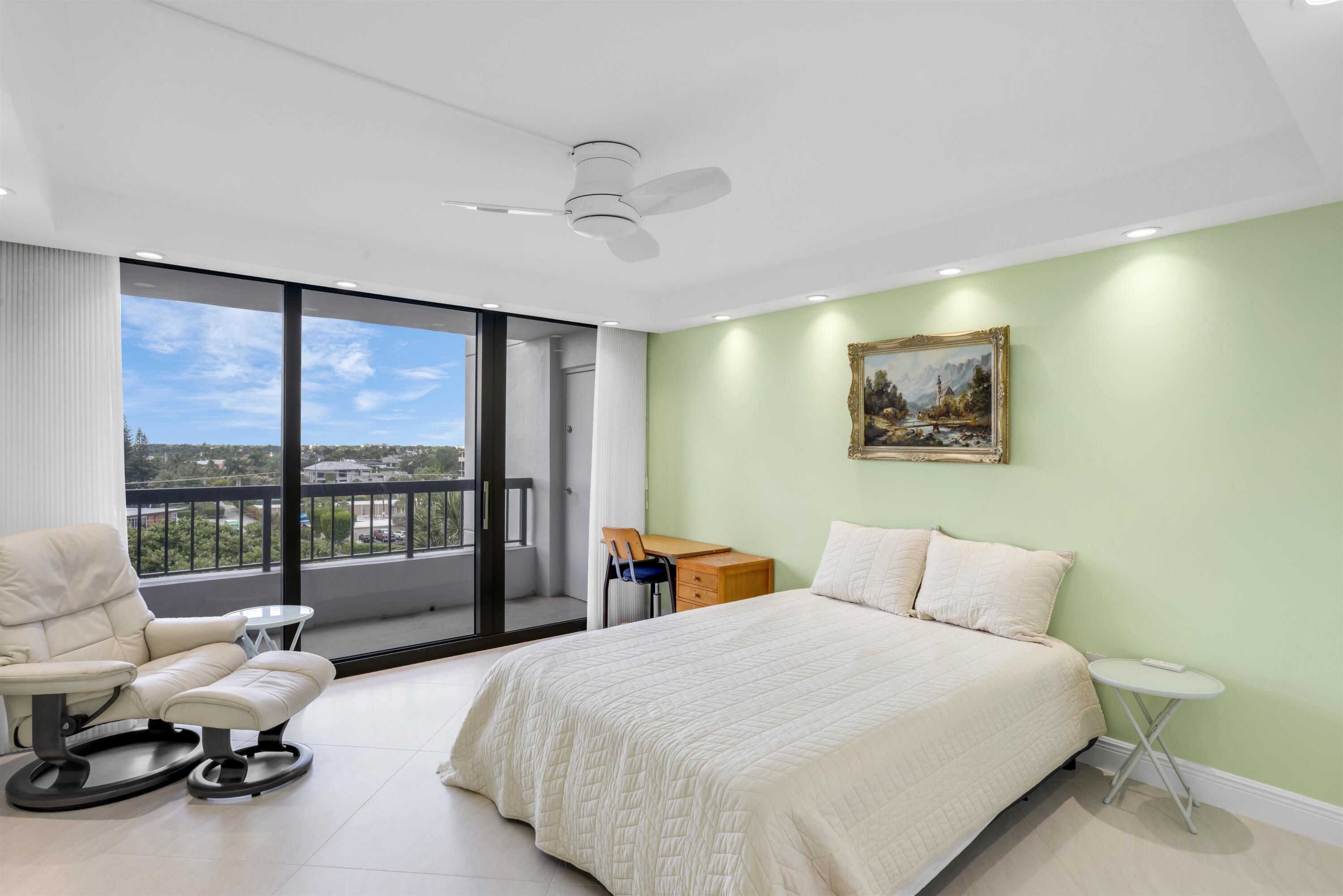 1800 S Ocean Boulevard 6-B