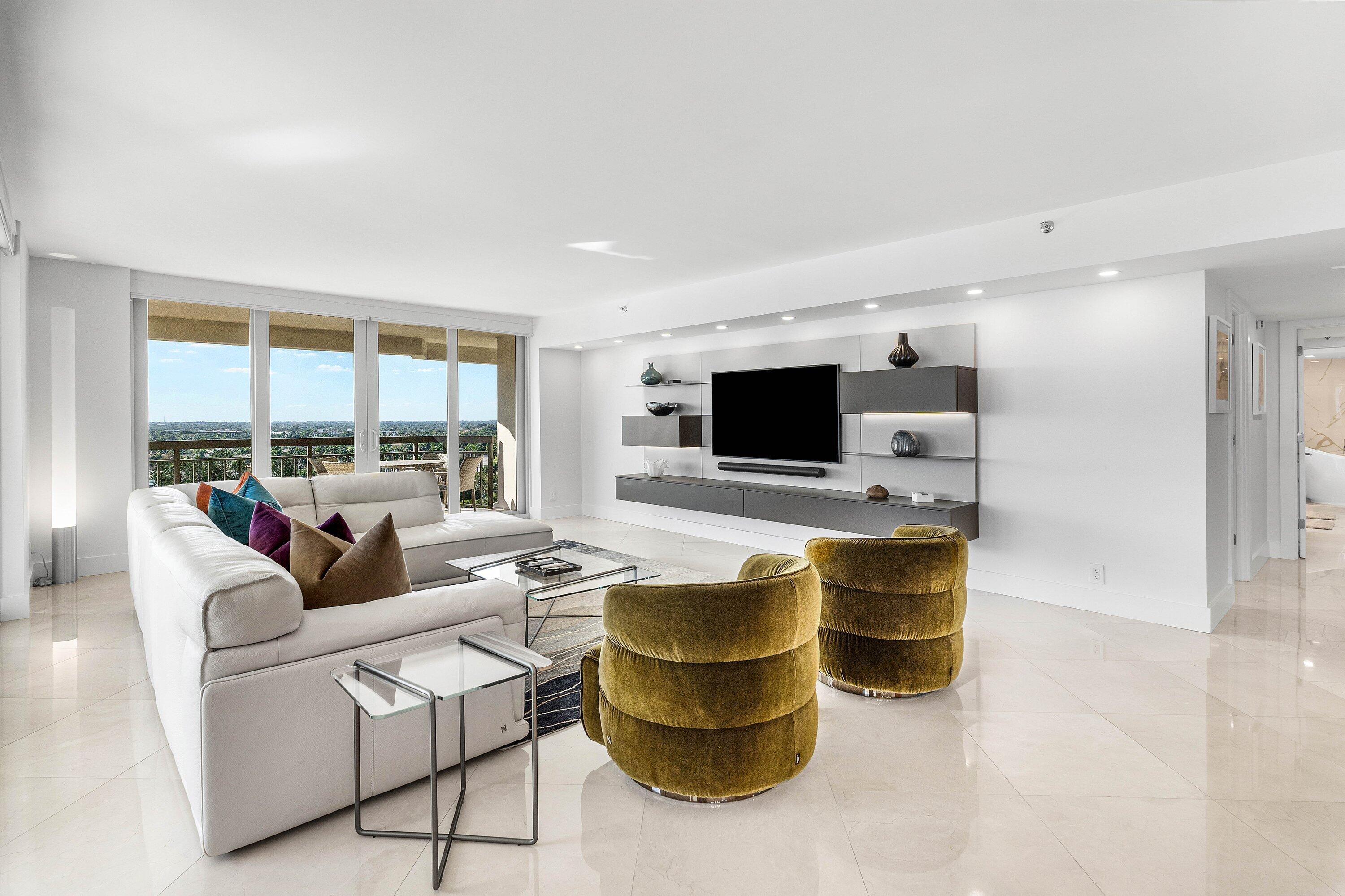 901 E Camino Real 15d