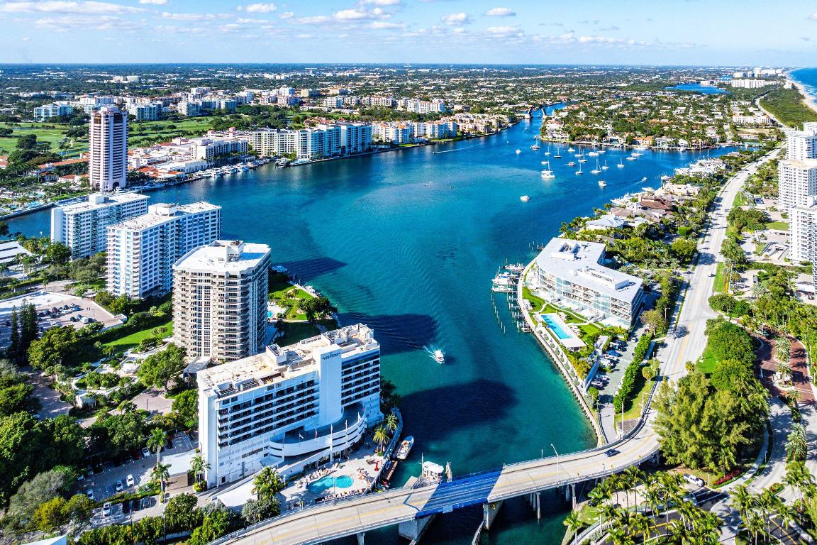 901 E Camino Real 15d