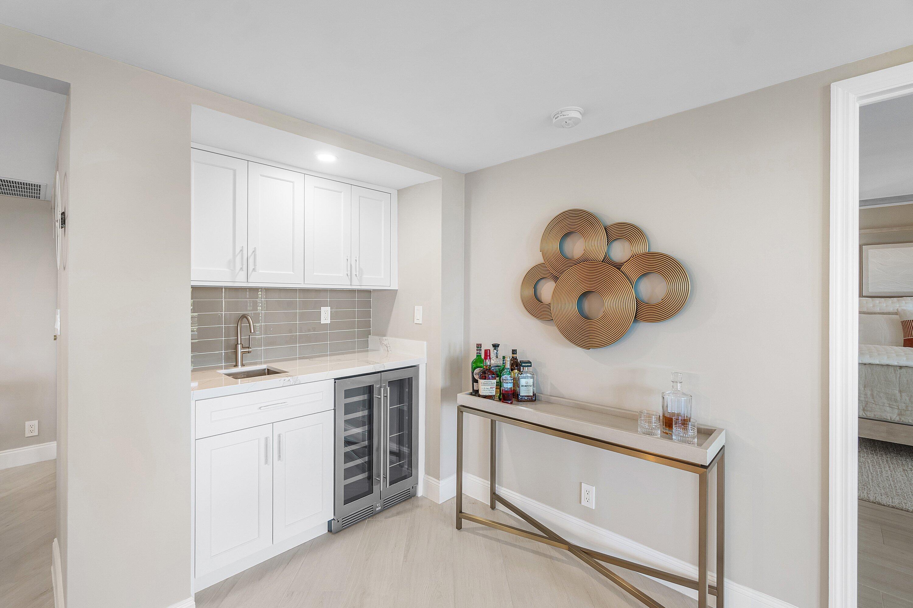 100 SE 5th Avenue 404