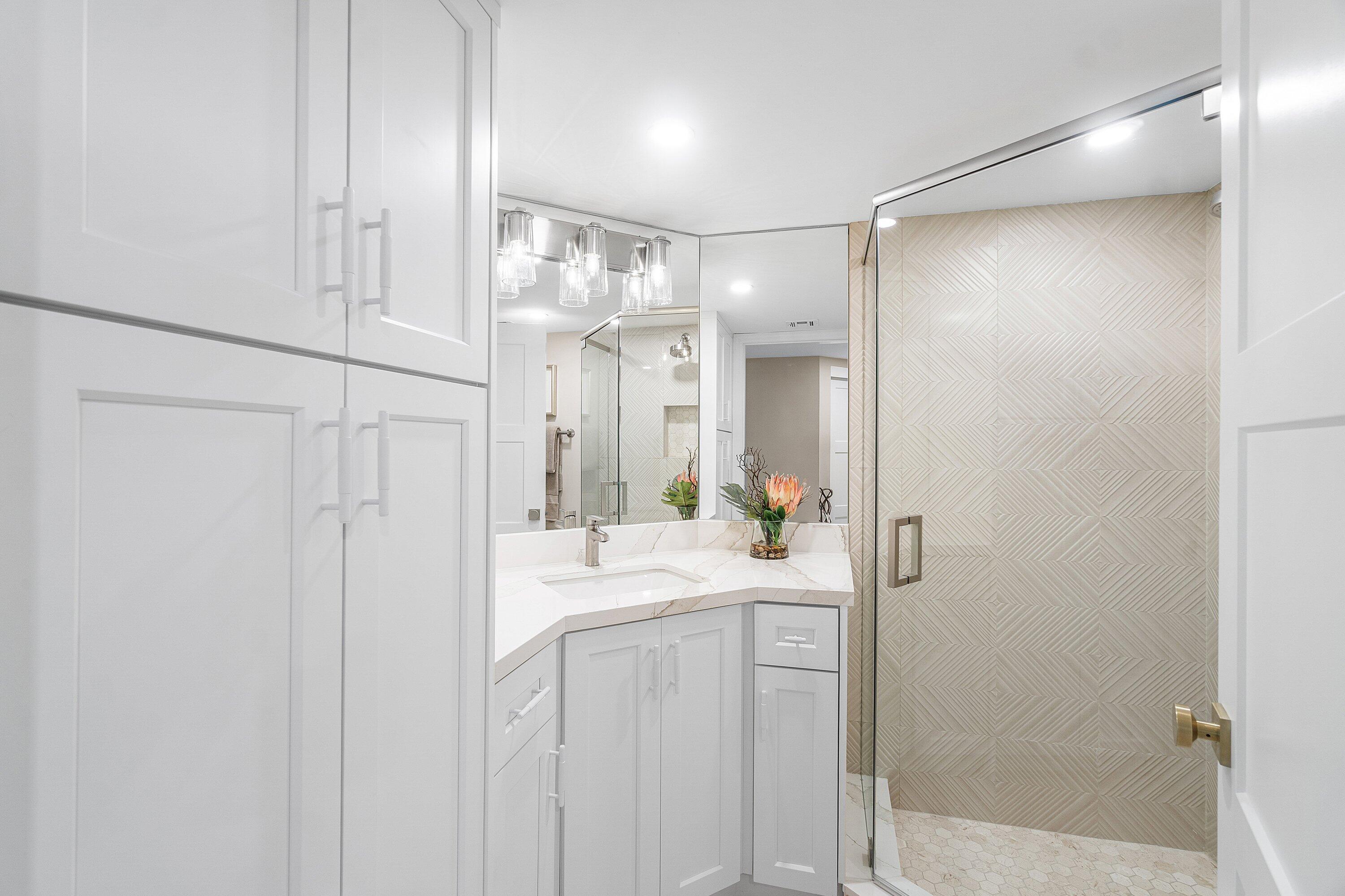 100 SE 5th Avenue 404