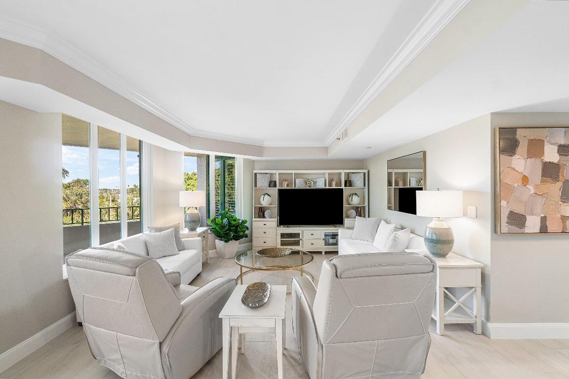 100 SE 5th Avenue 404