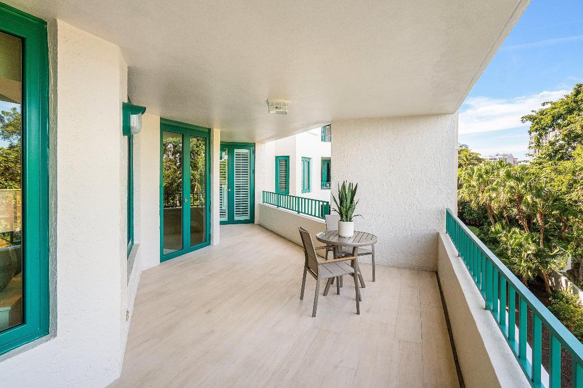 100 SE 5th Avenue 404