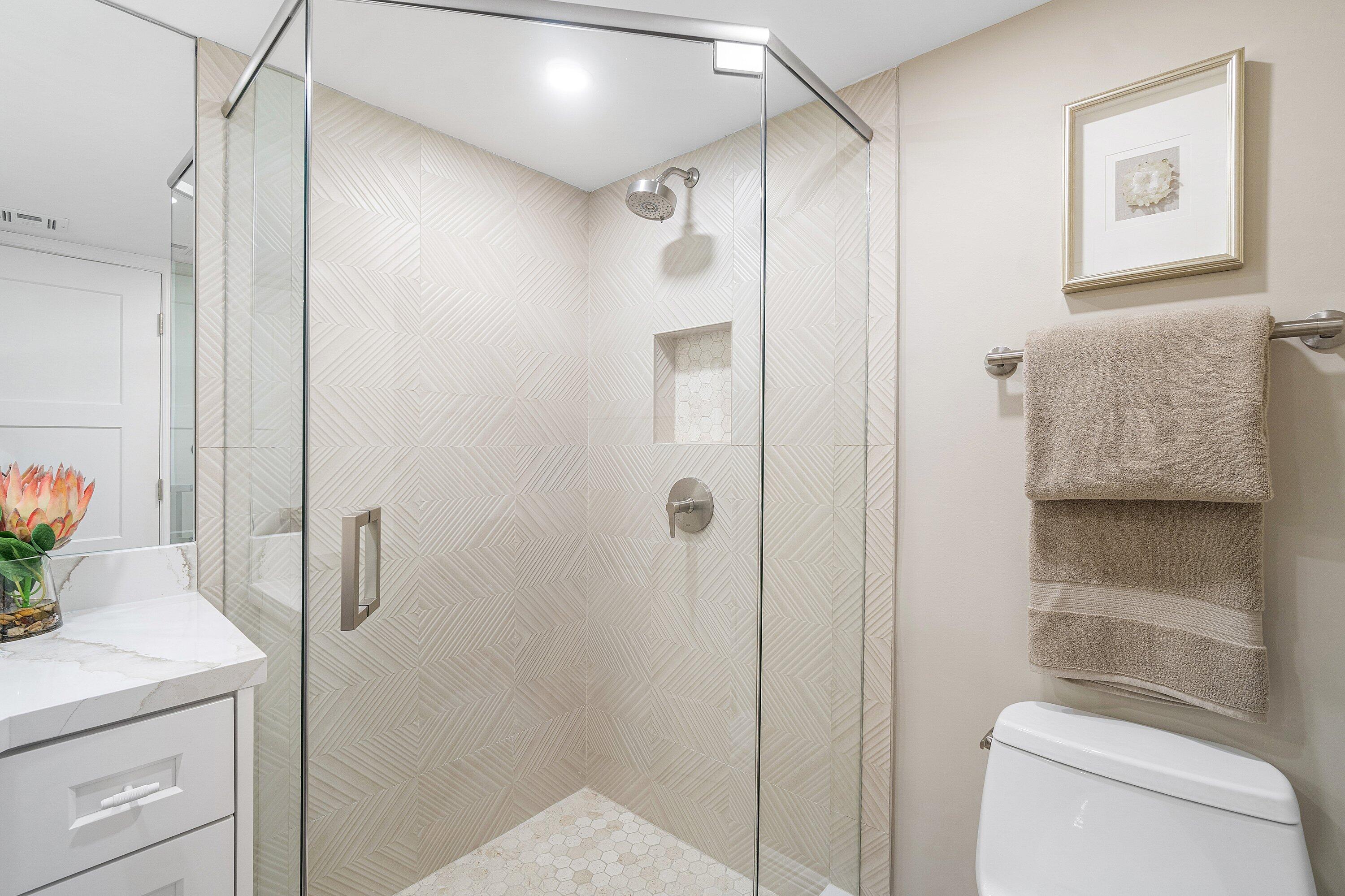 100 SE 5th Avenue 404