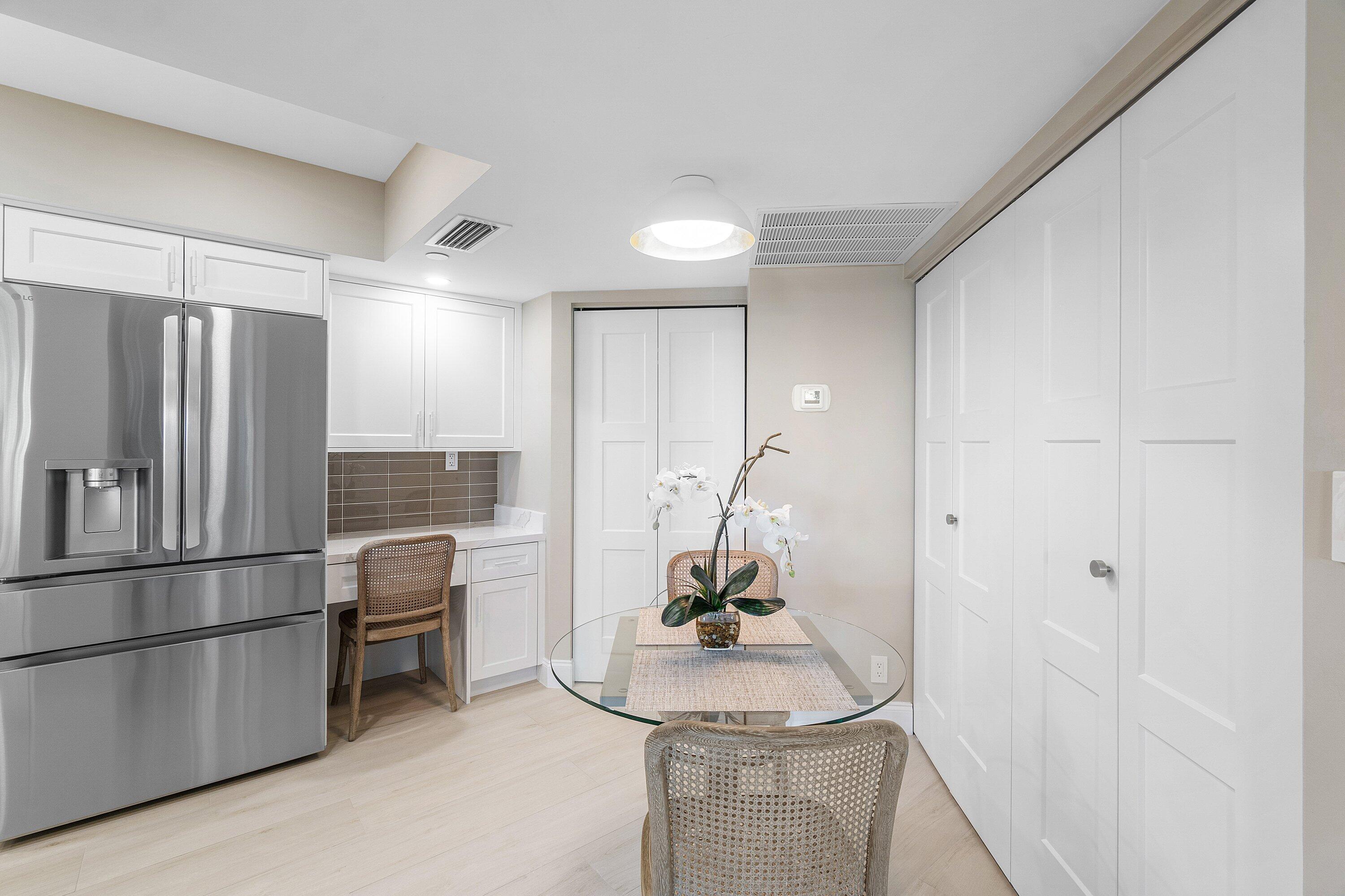 100 SE 5th Avenue 404