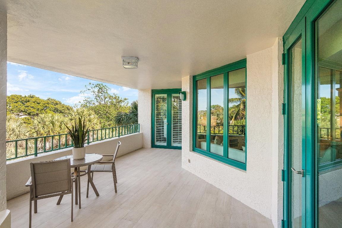 100 SE 5th Avenue 404