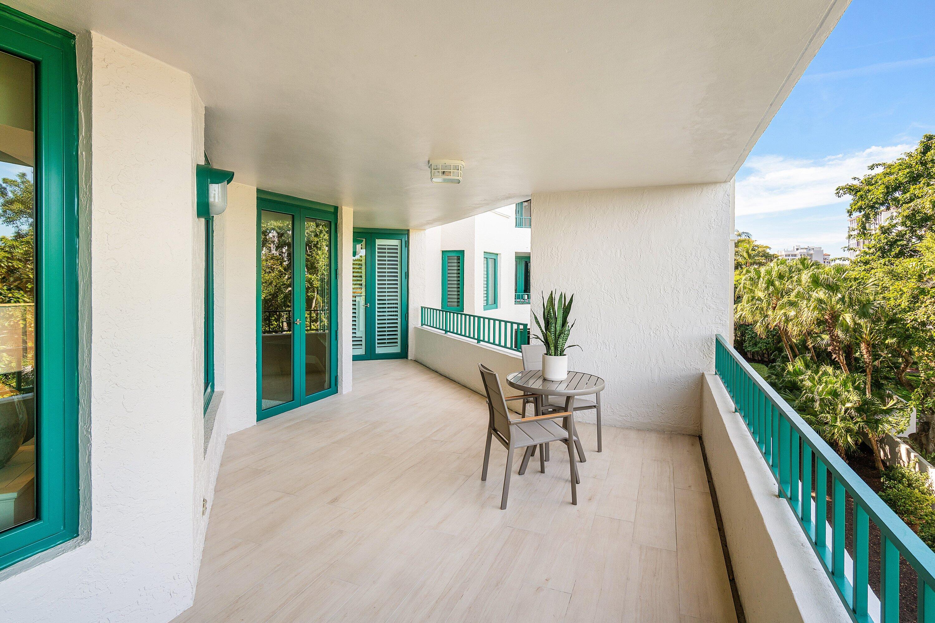 100 SE 5th Avenue 404