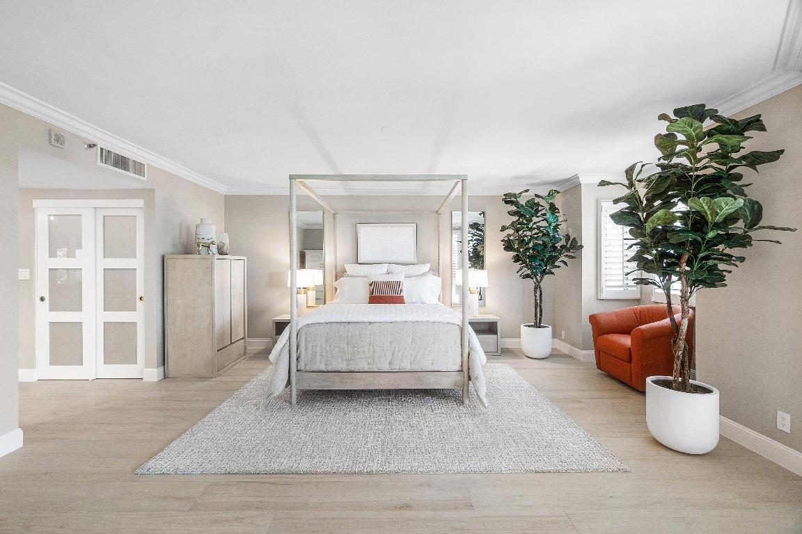 100 SE 5th Avenue 404