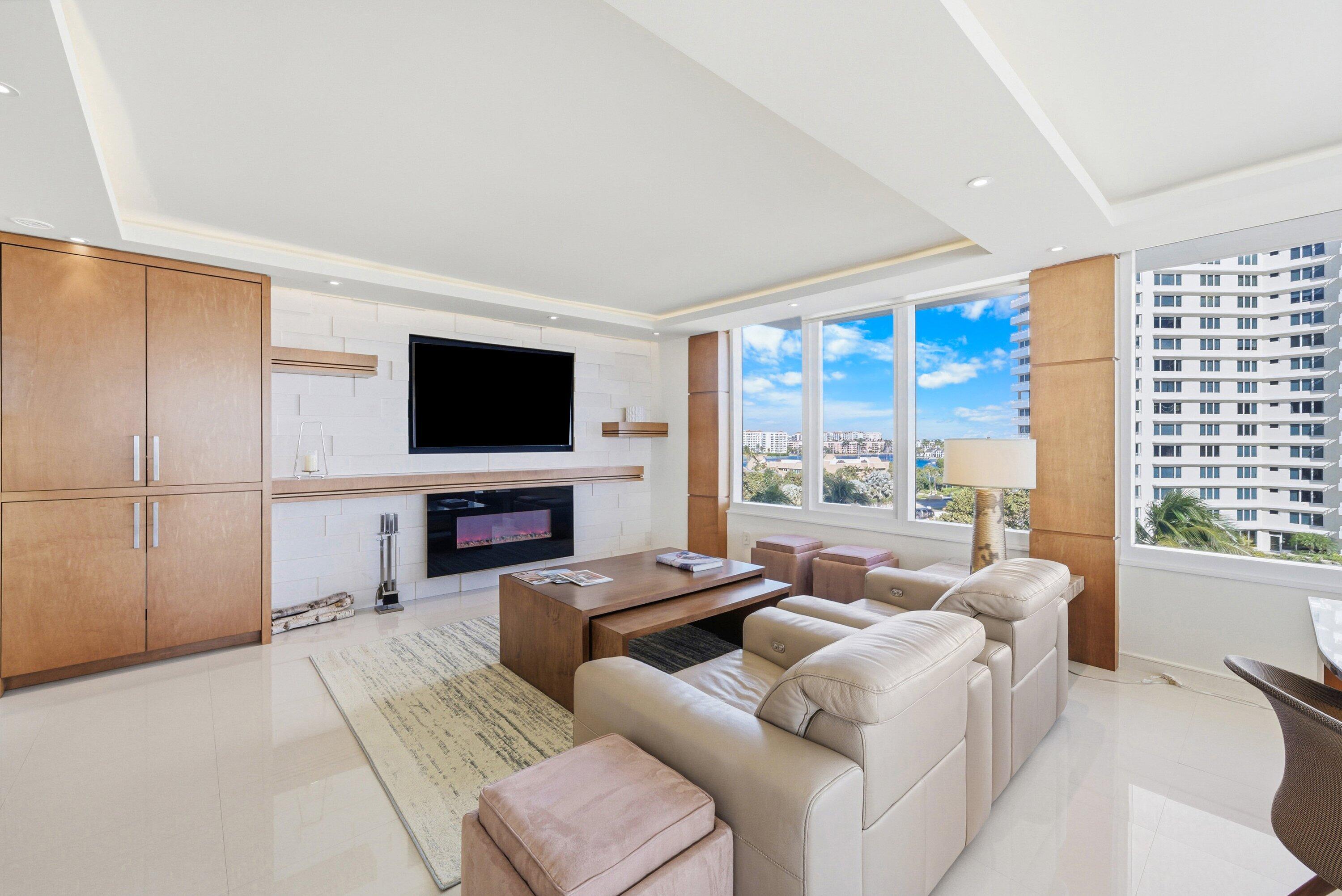 700 S Ocean Boulevard 501