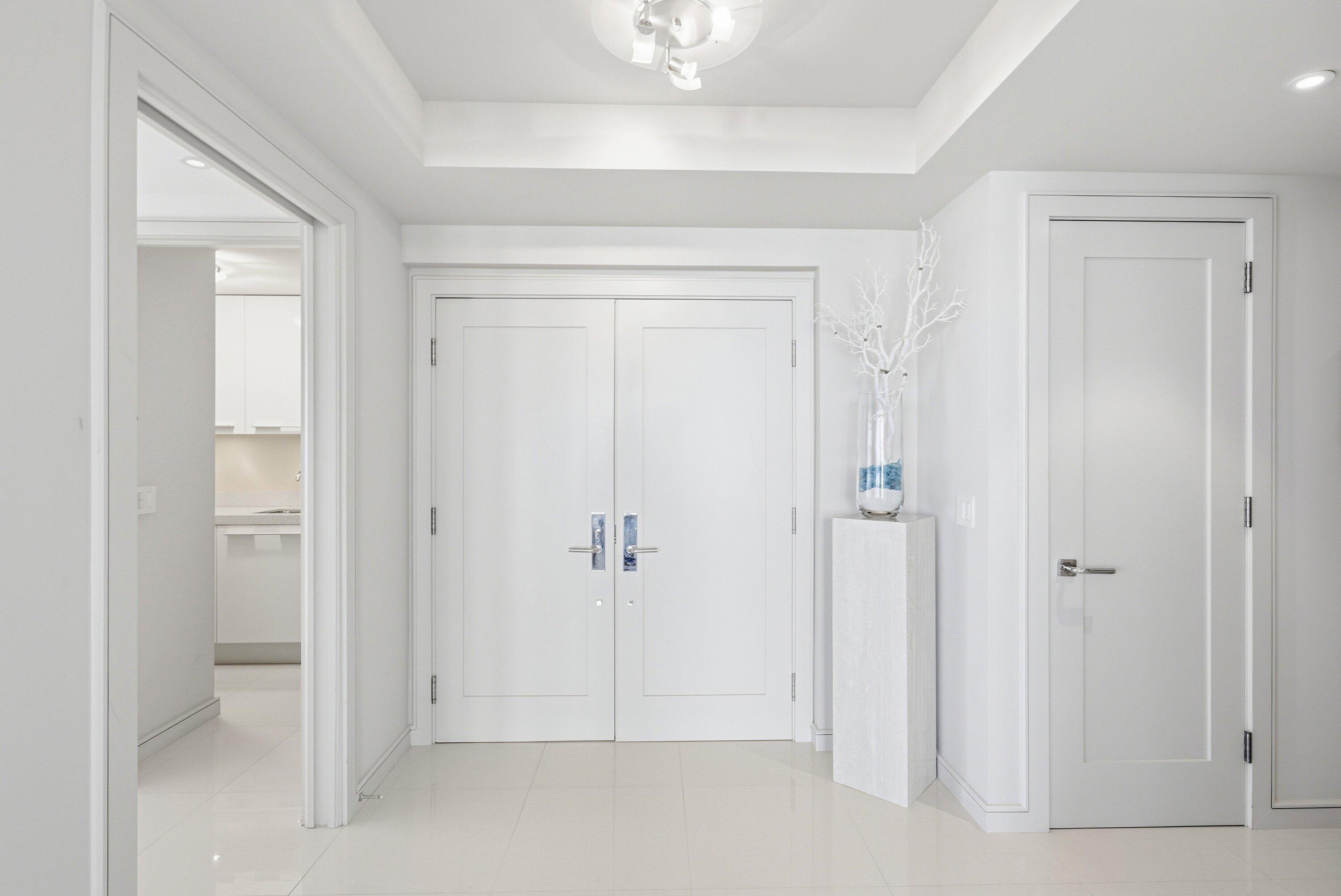 700 S Ocean Boulevard 501