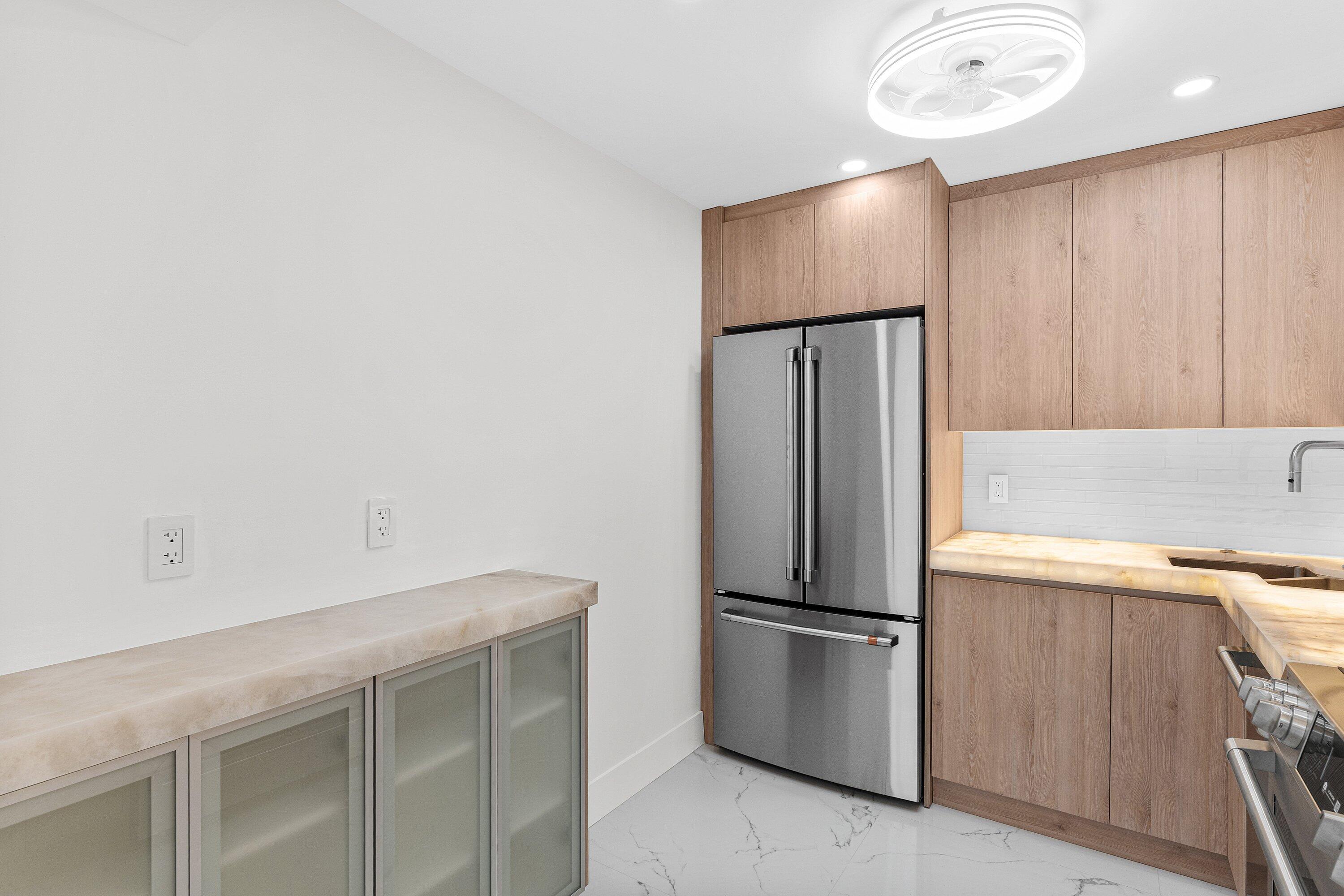 4505 S Ocean Boulevard 803