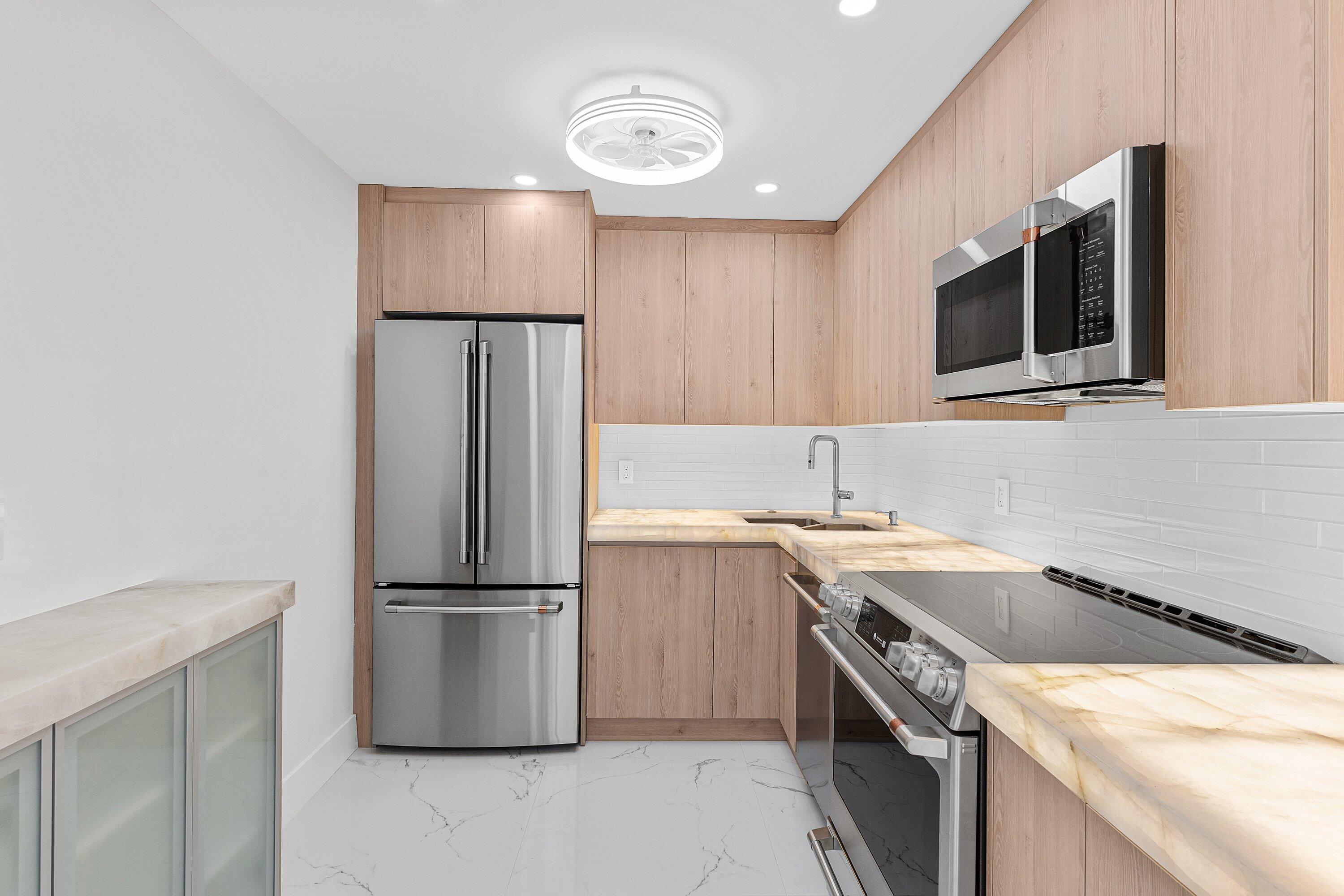 4505 S Ocean Boulevard 803