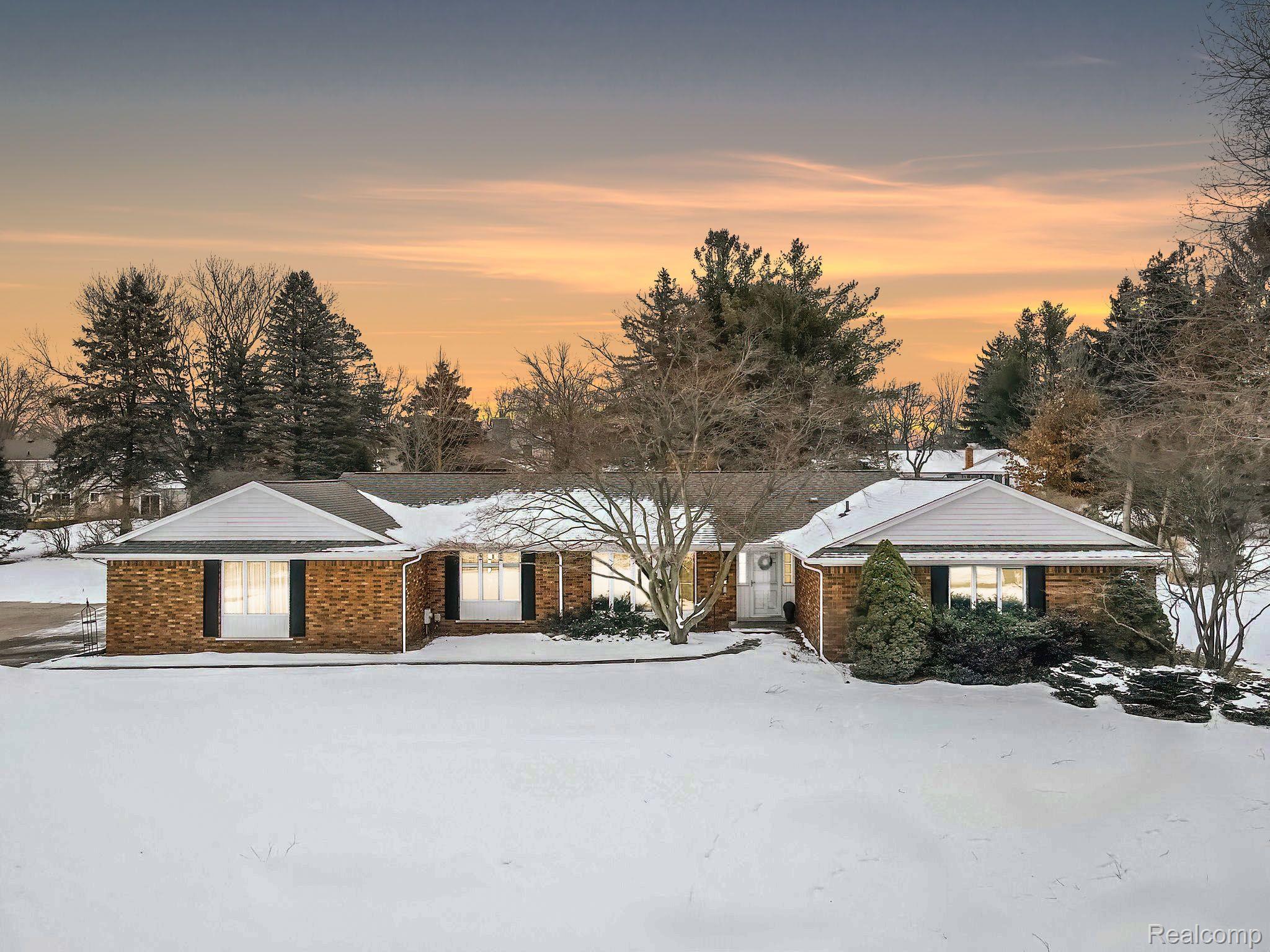 5187 Darby Circle