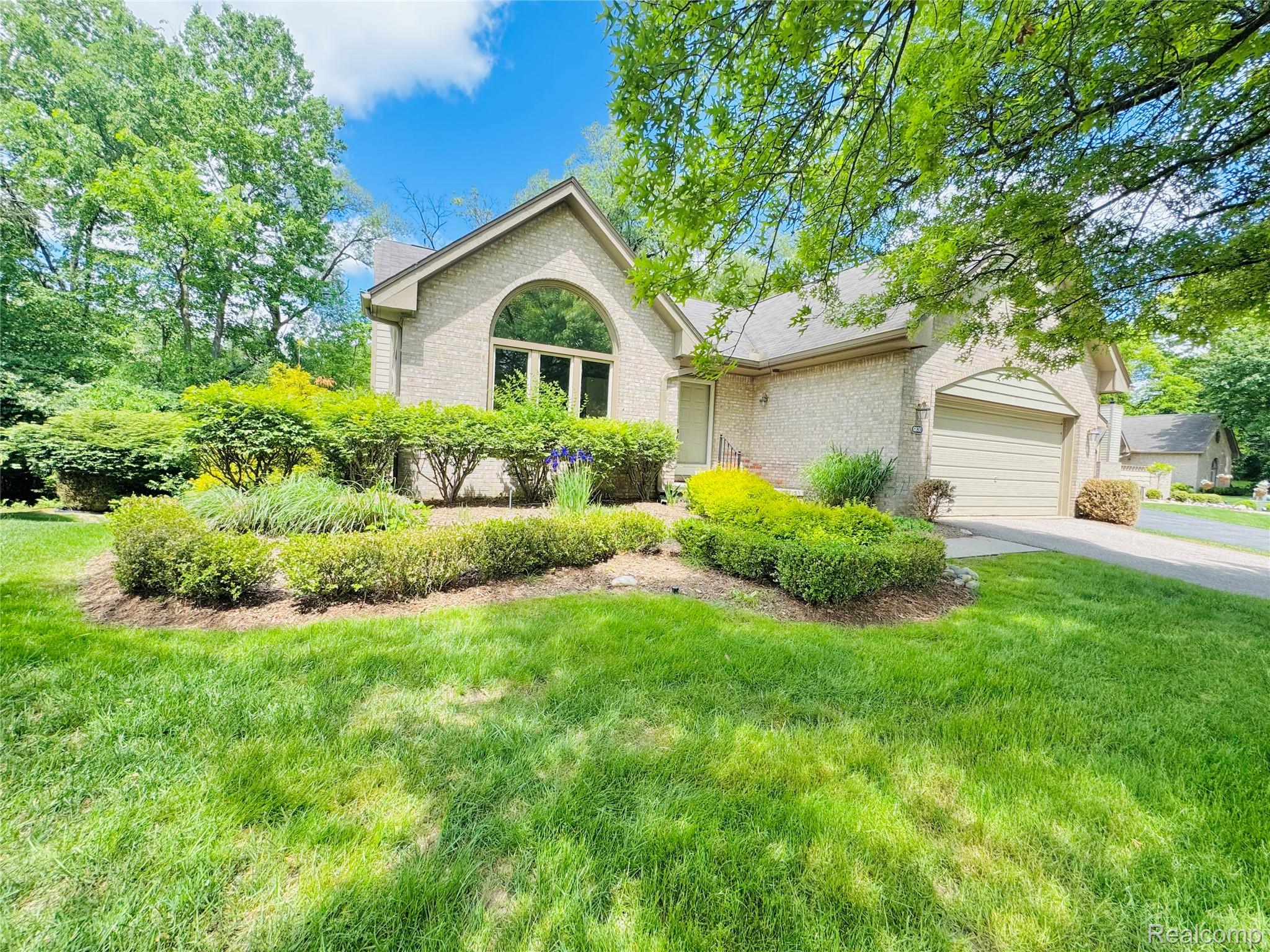 6830 HERON POINT Unit #8