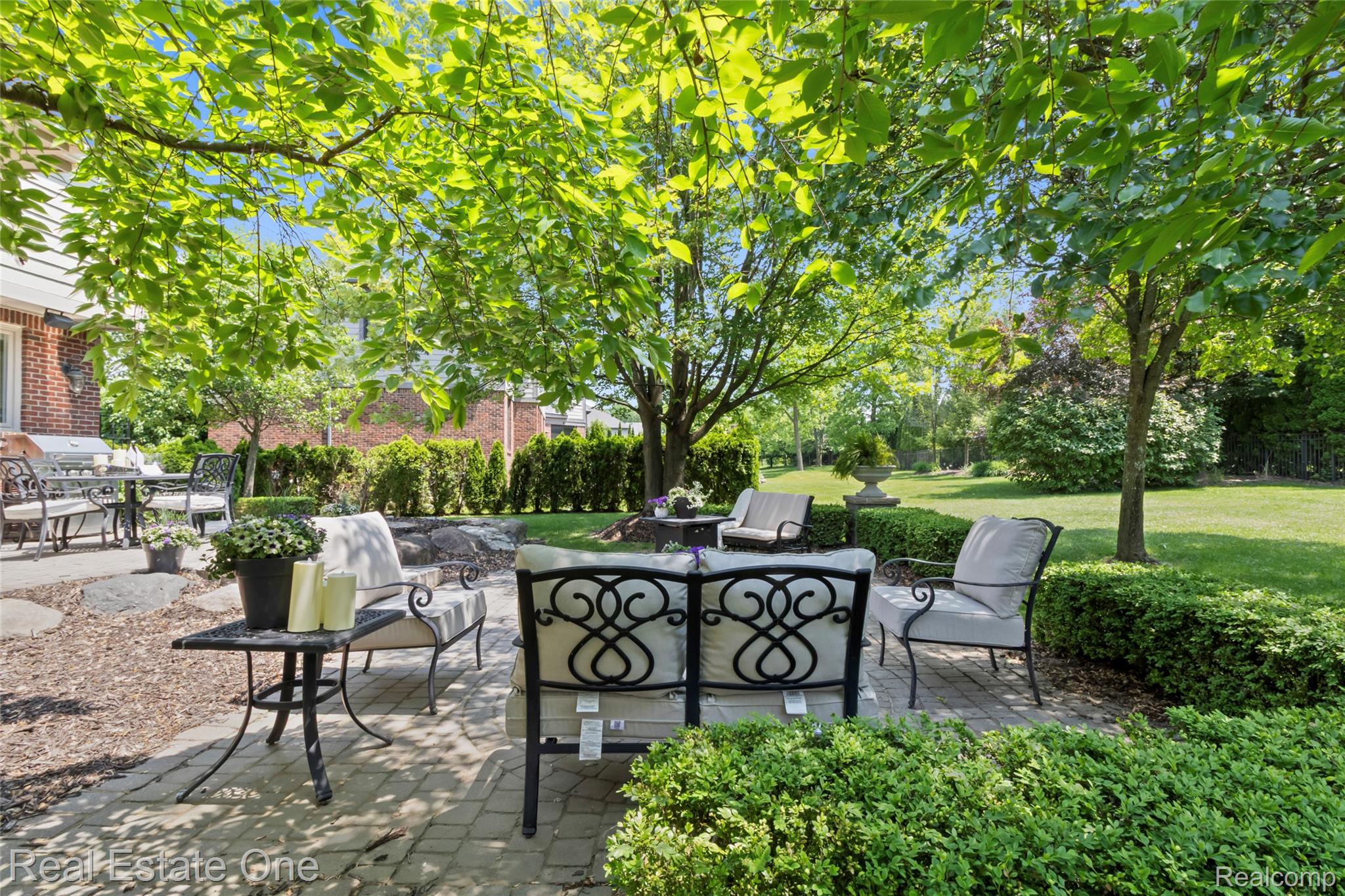 2901 Ambleside Court